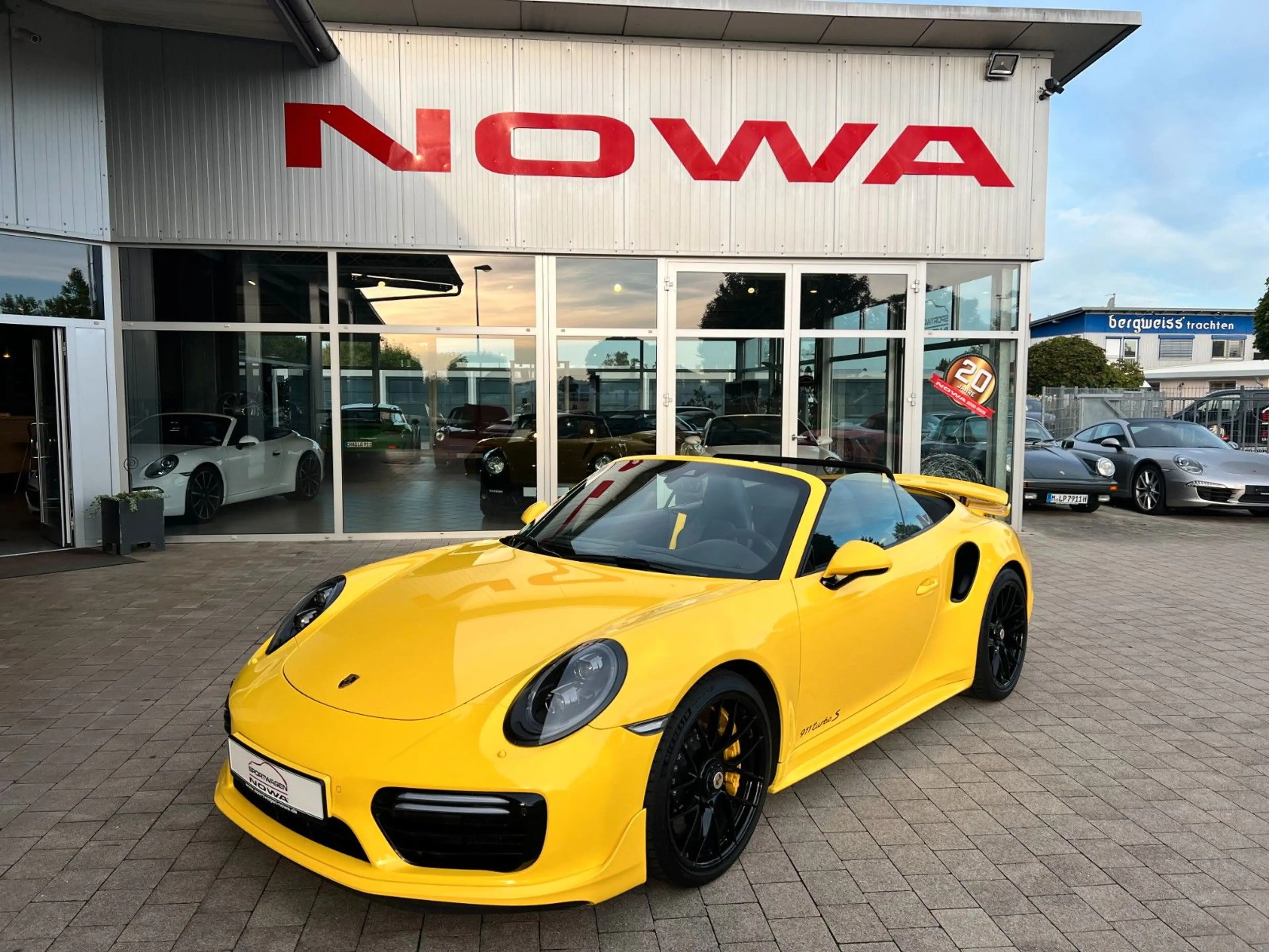 Porsche 991 .2 Turbo S Cabr. **Aerokit-PCCB-Liftsystem** — photo 21