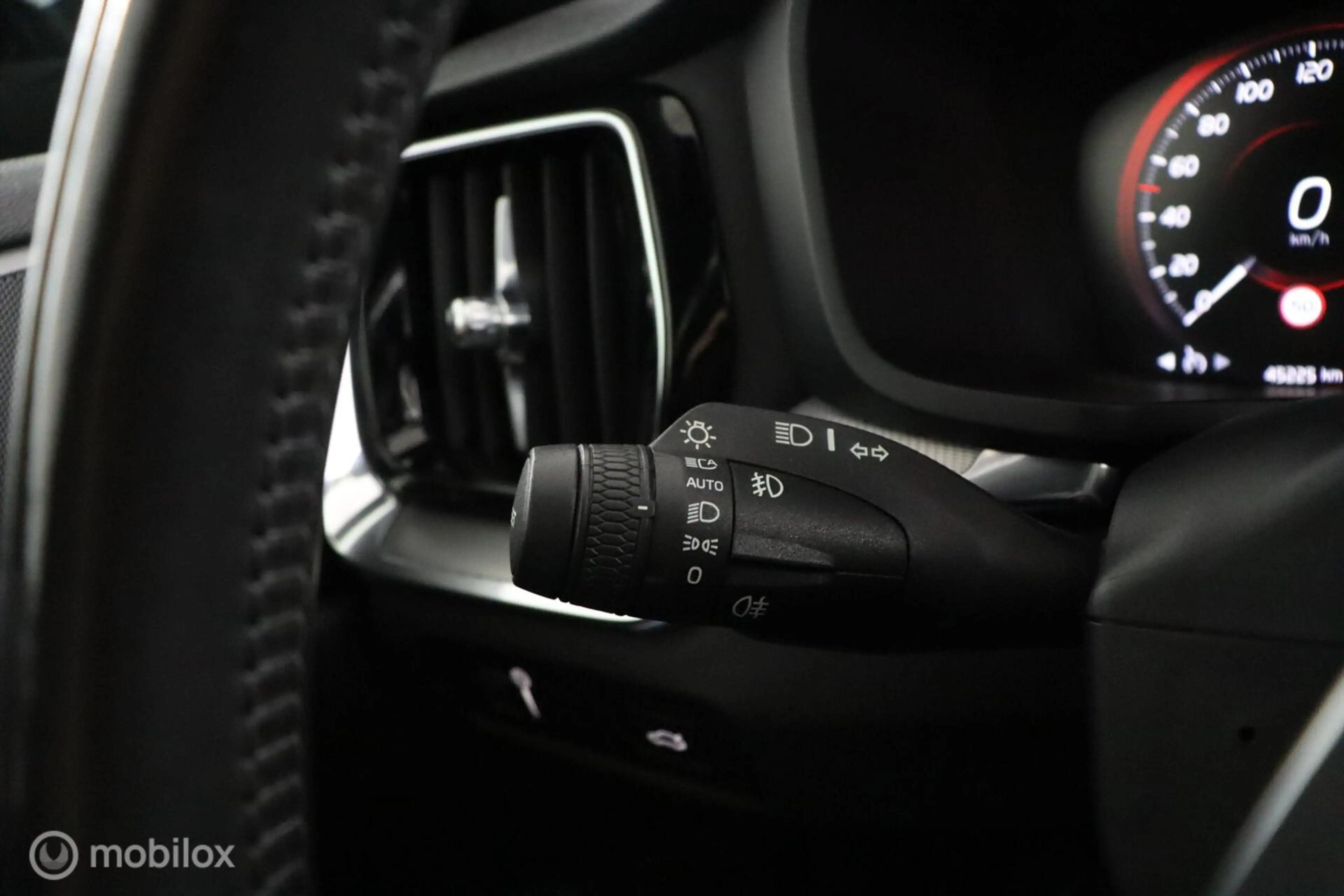 Volvo S60 2.0 B4 R-Design | 19" Velgen | Verwarmbaar stuurwi — photo 27