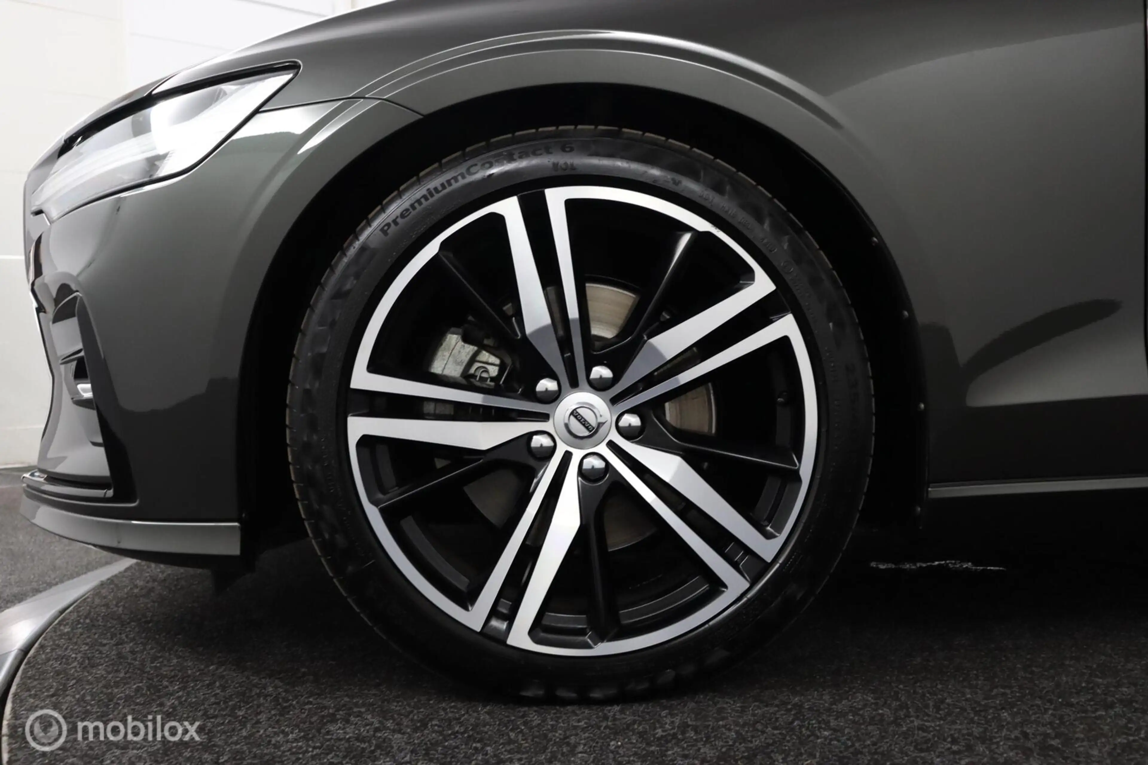 Volvo S60 2.0 B4 R-Design | 19" Velgen | Verwarmbaar stuurwi — photo 22