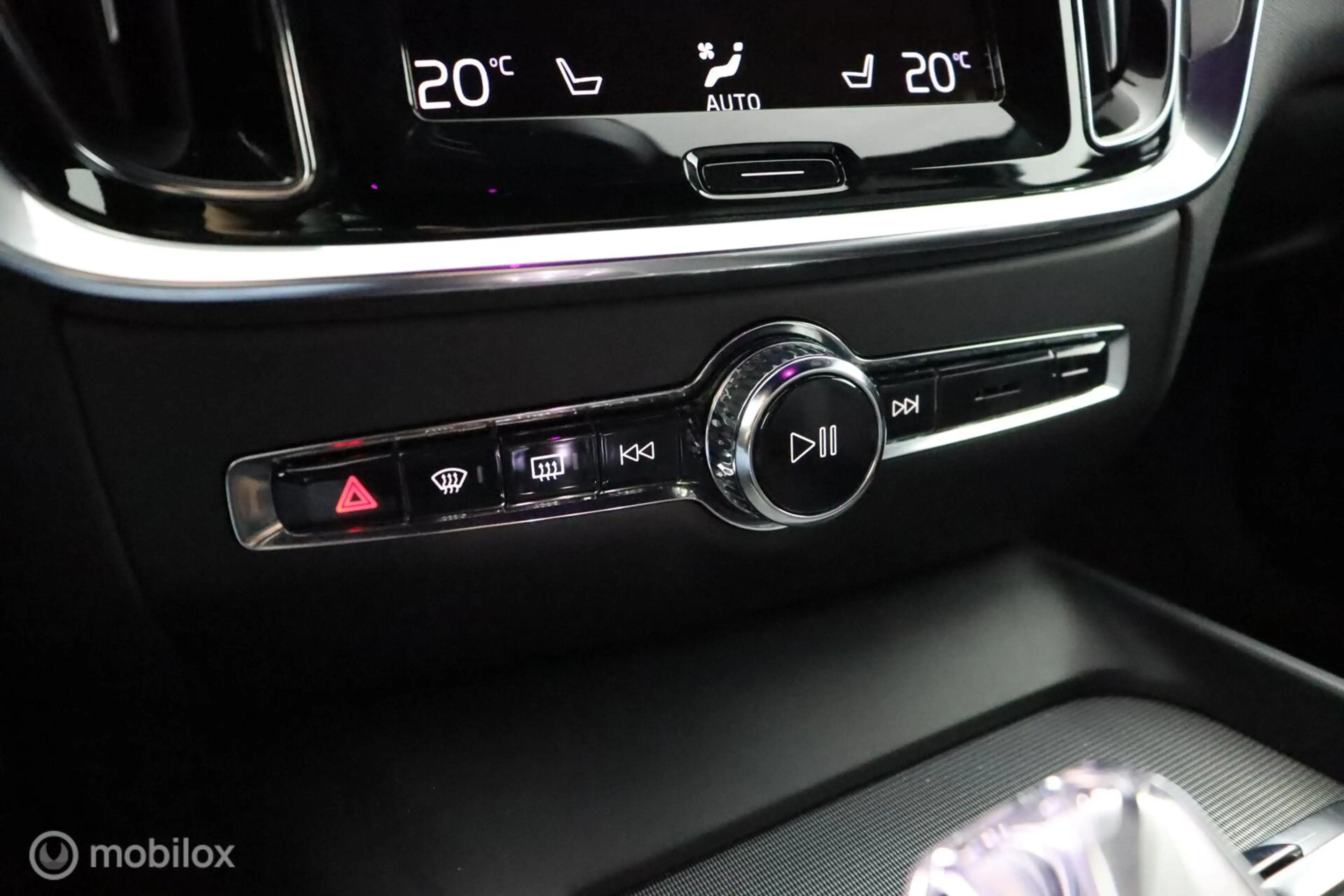 Volvo S60 2.0 B4 R-Design | 19" Velgen | Verwarmbaar stuurwi — photo 10