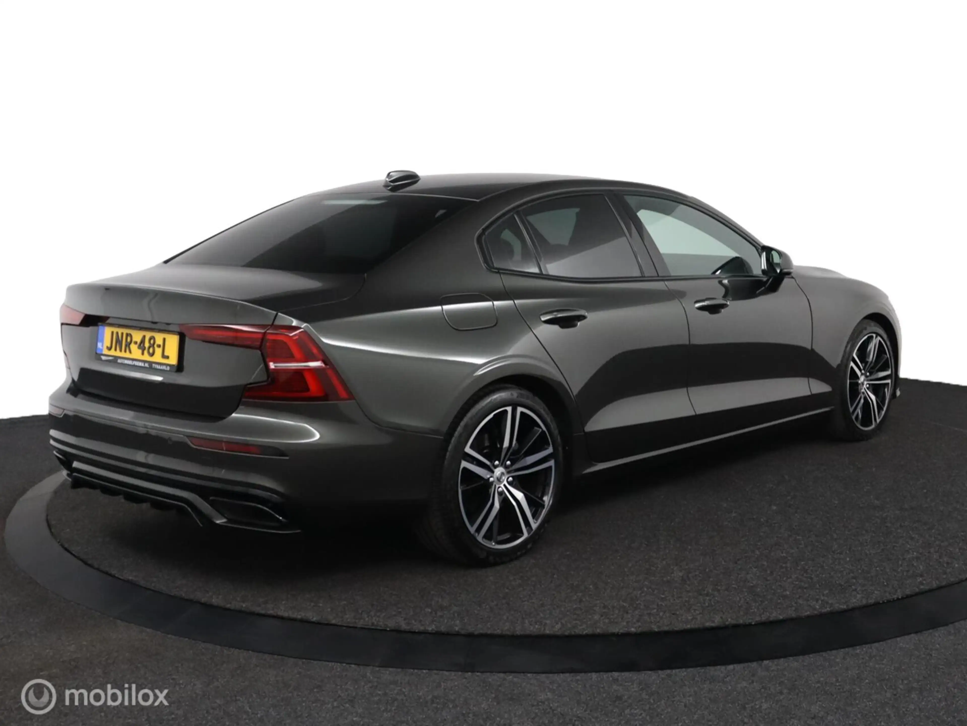 Volvo S60 2.0 B4 R-Design | 19" Velgen | Verwarmbaar stuurwi — photo 3