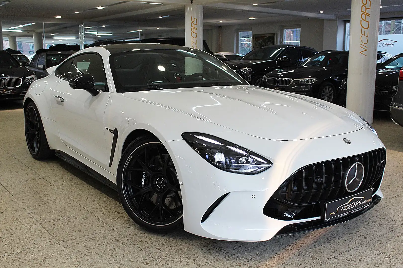 Mercedes-Benz AMG GT 63 4Matic+ Coupe Premium Plus*CARBON/LIFT Weiß - 1