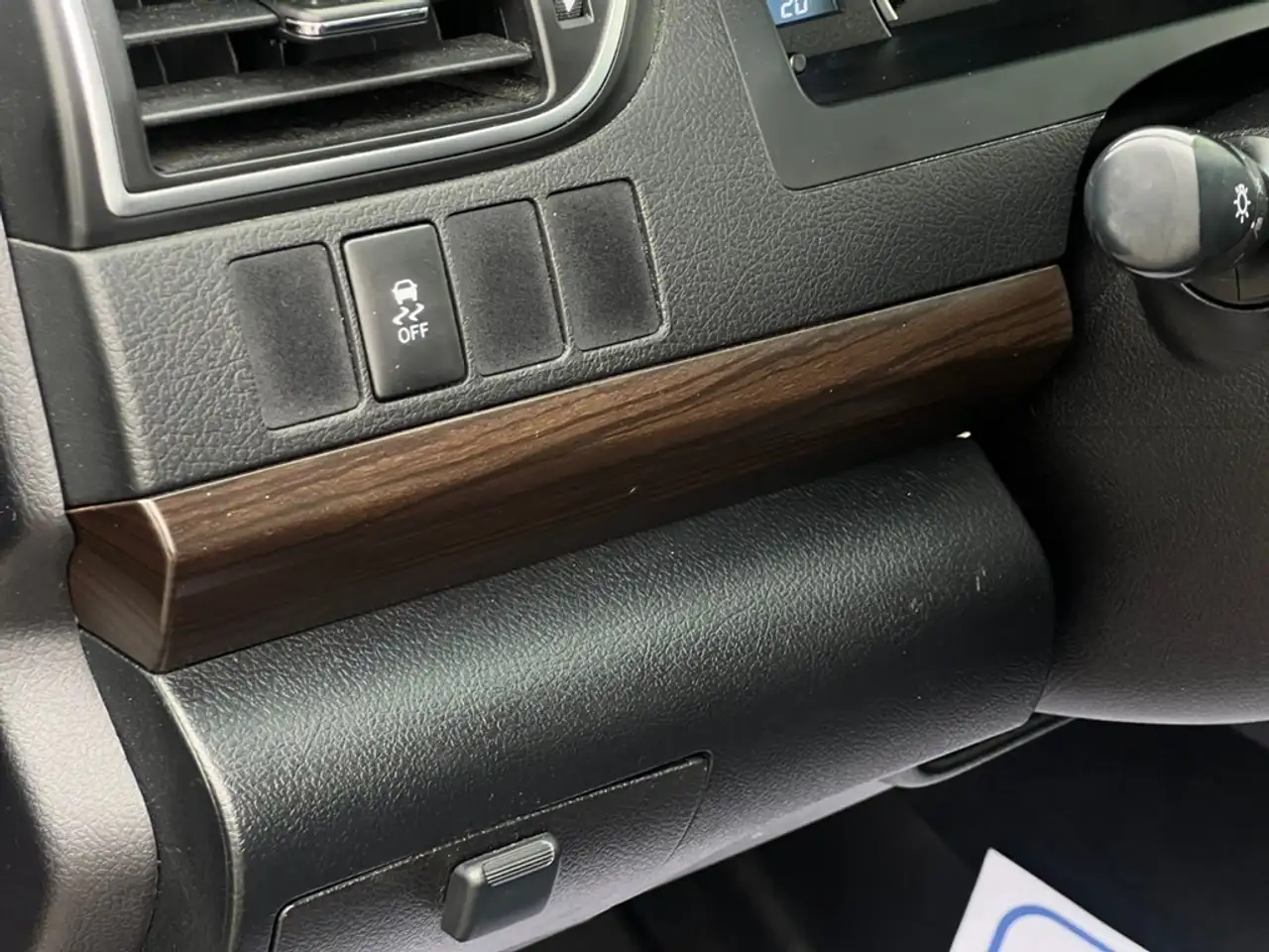 Toyota Camry снимка Toyota Camry