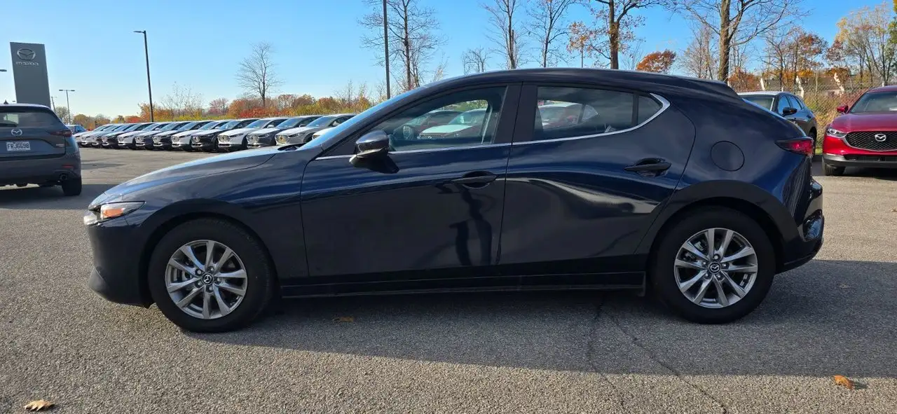 Mazda 3 снимка Mazda 3