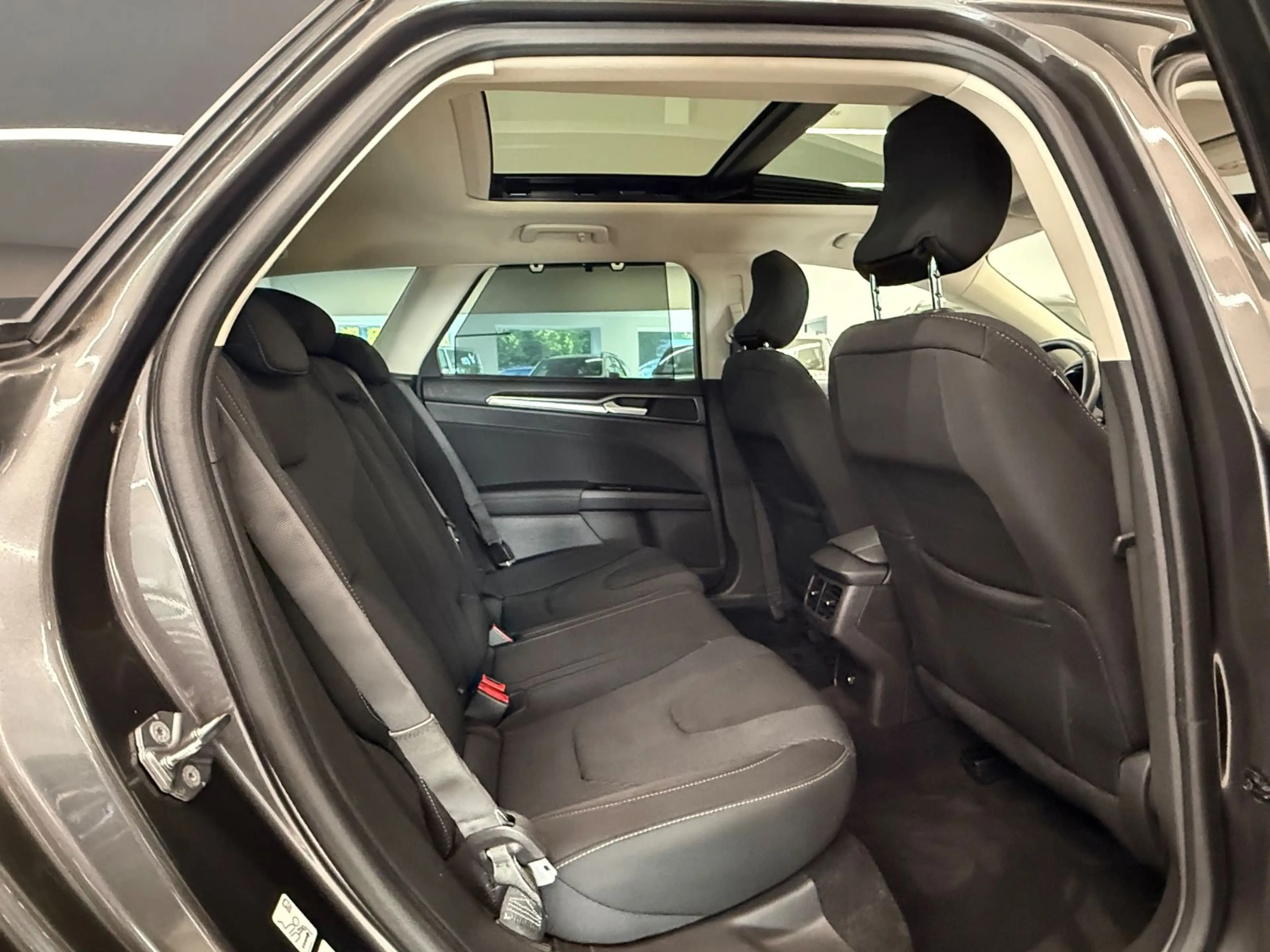 Ford Mondeo Turnier Titanium NAVI PANORAMA — photo 11