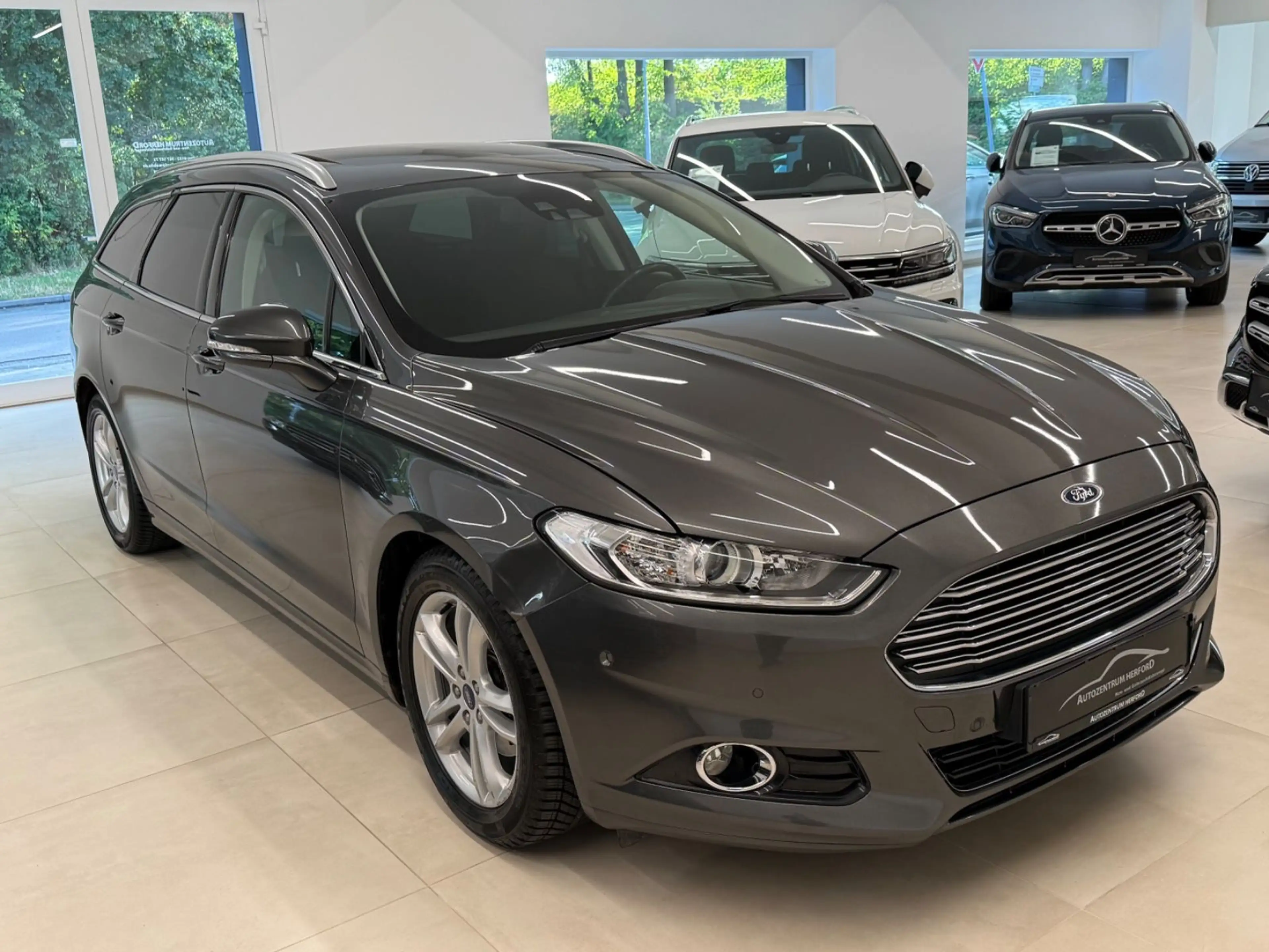 Ford Mondeo Turnier Titanium NAVI PANORAMA — photo 2