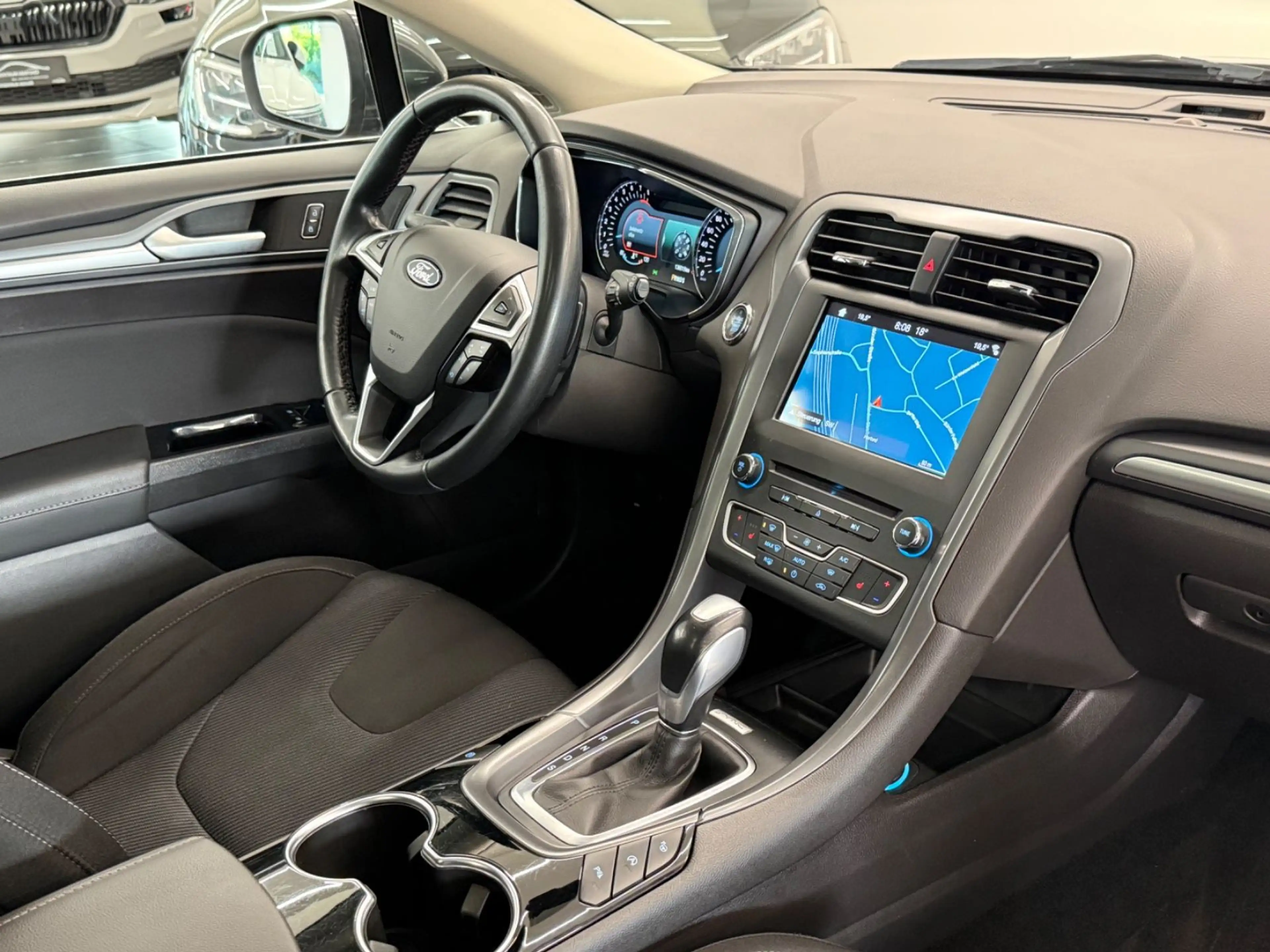 Ford Mondeo Turnier Titanium NAVI PANORAMA — photo 14