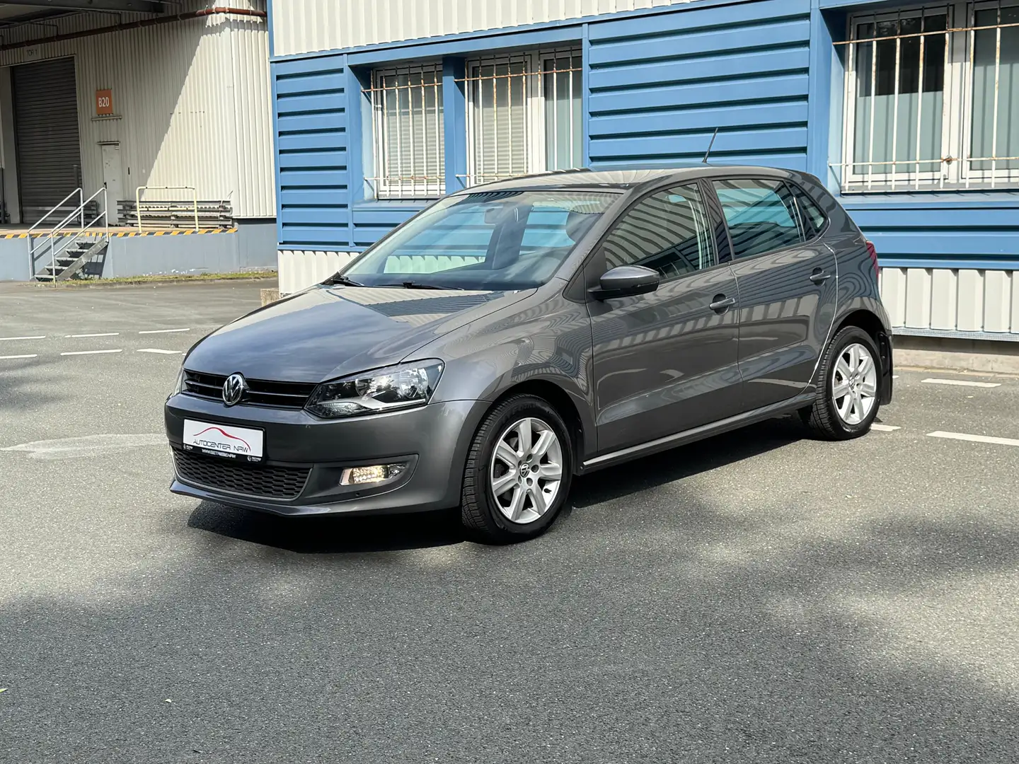 Volkswagen Polo 1.4 FSI DSG Highline°1.Hand°Checkheft Grau - 1