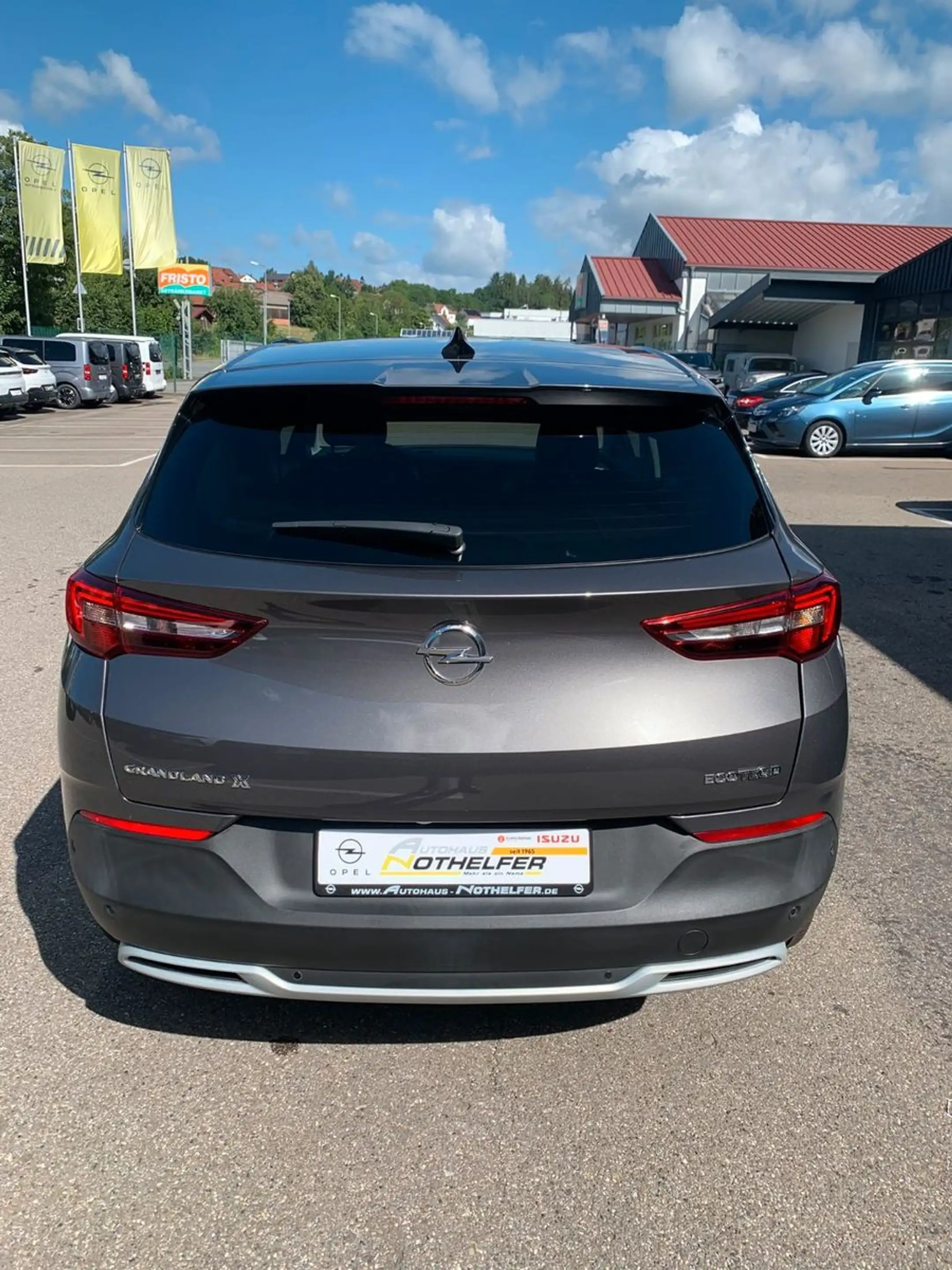 Opel Grandland X Innovation 1.5 Diesel 6 Gang — photo 7