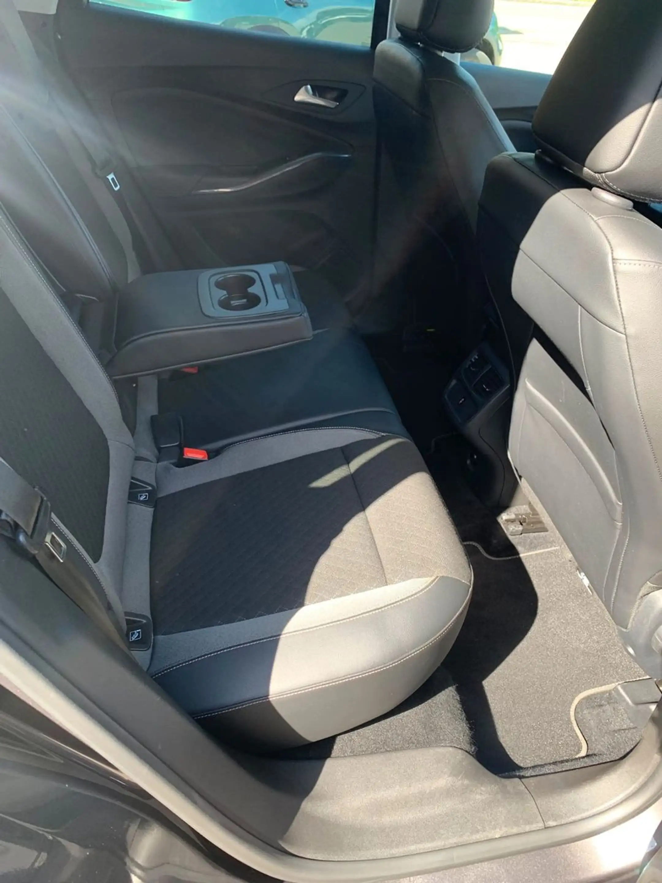 Opel Grandland X Innovation 1.5 Diesel 6 Gang — photo 16