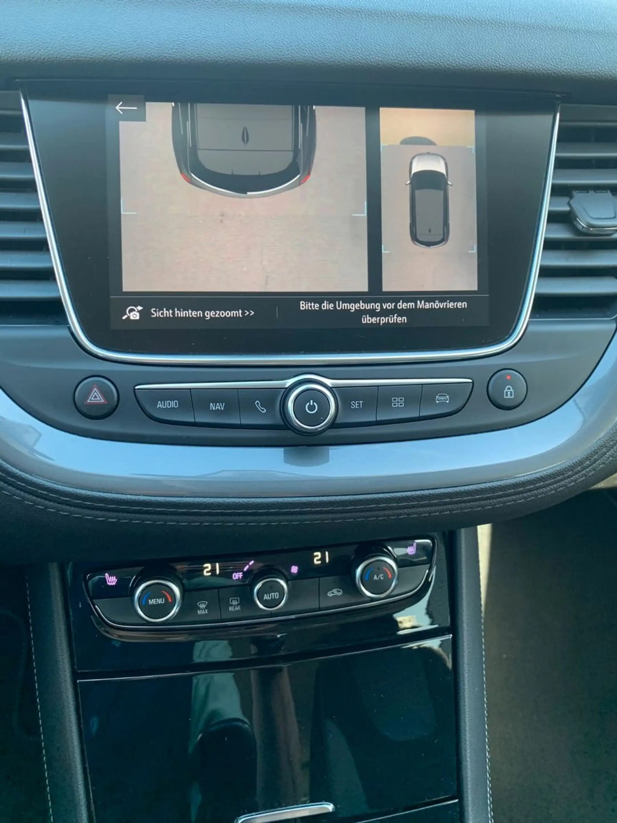Opel Grandland X Innovation 1.5 Diesel 6 Gang — photo 31