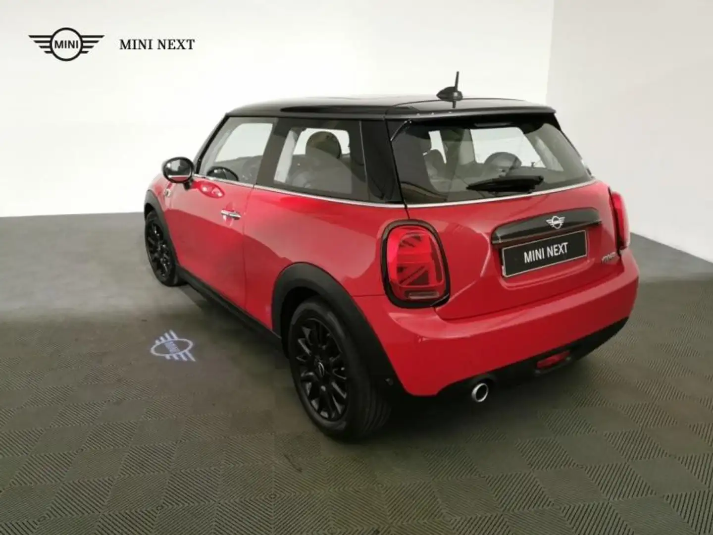 MINI Cooper E Cooper 136ch Edition Greenwich BVA7 Rot - 2