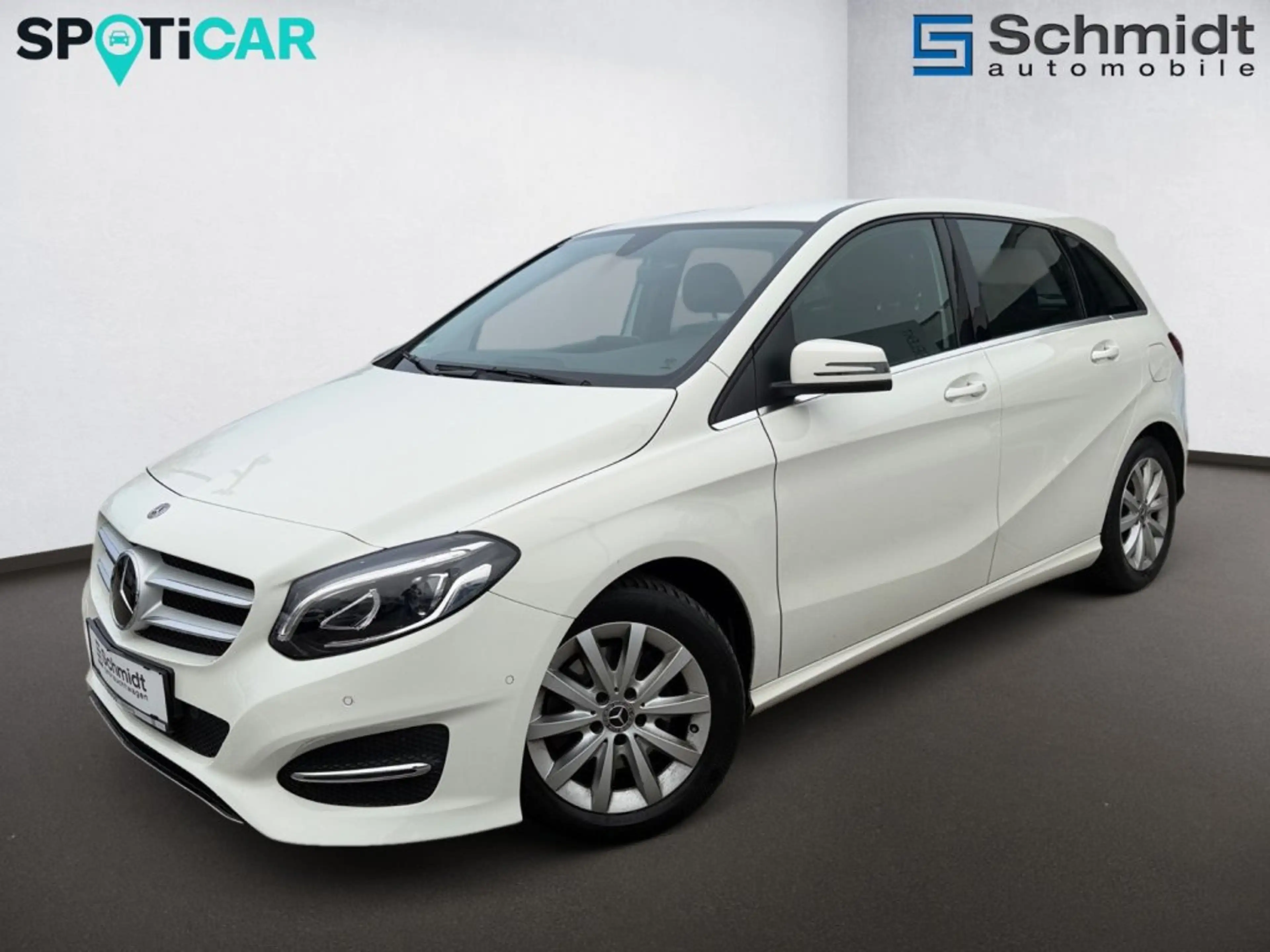 Mercedes-Benz B 220 4MATIC Aut. — photo 2