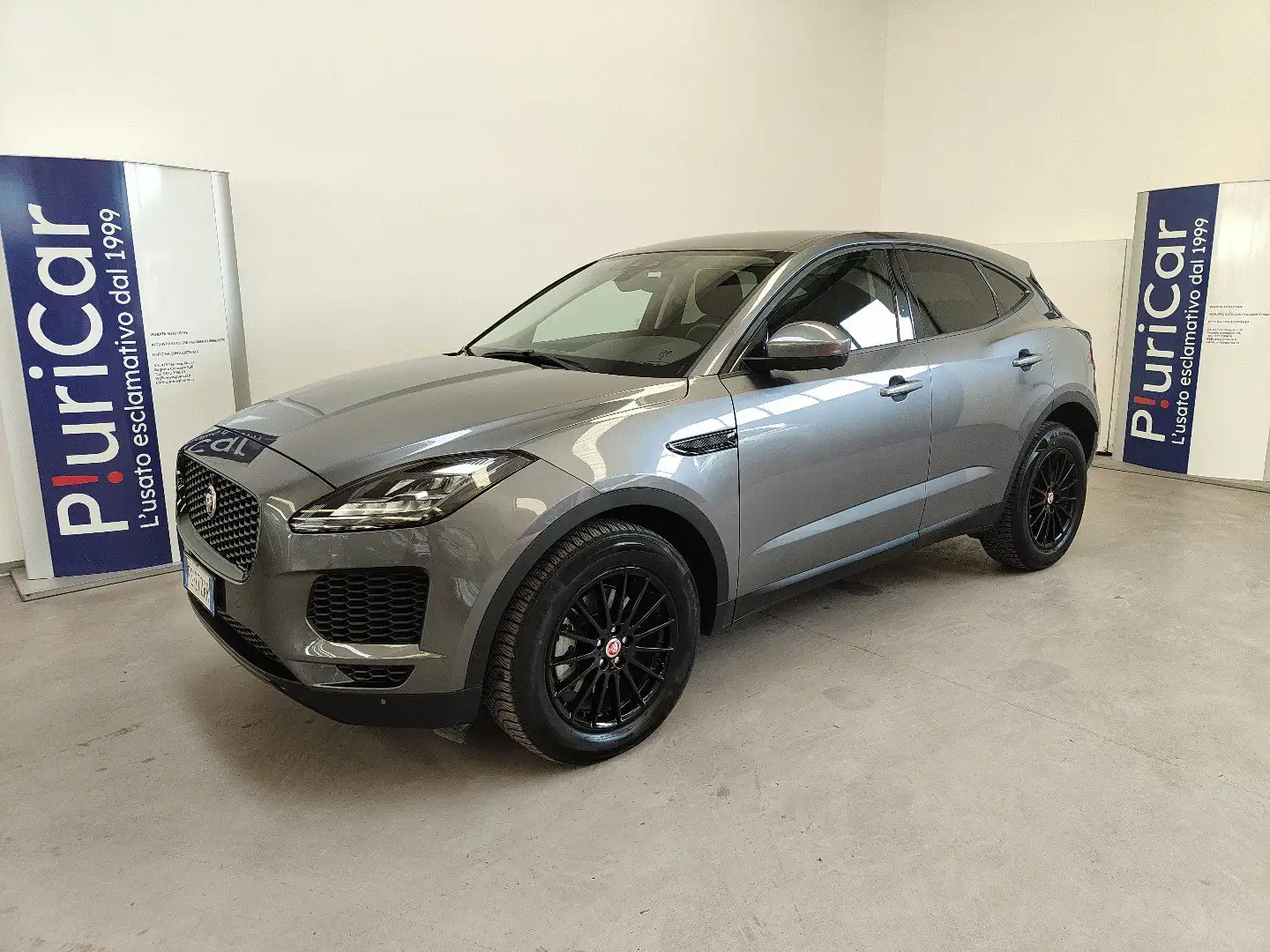Jaguar E-Pace P250 AWD Pelle Navi CarPlay/AndroidAuto BlackPack Gris - 1