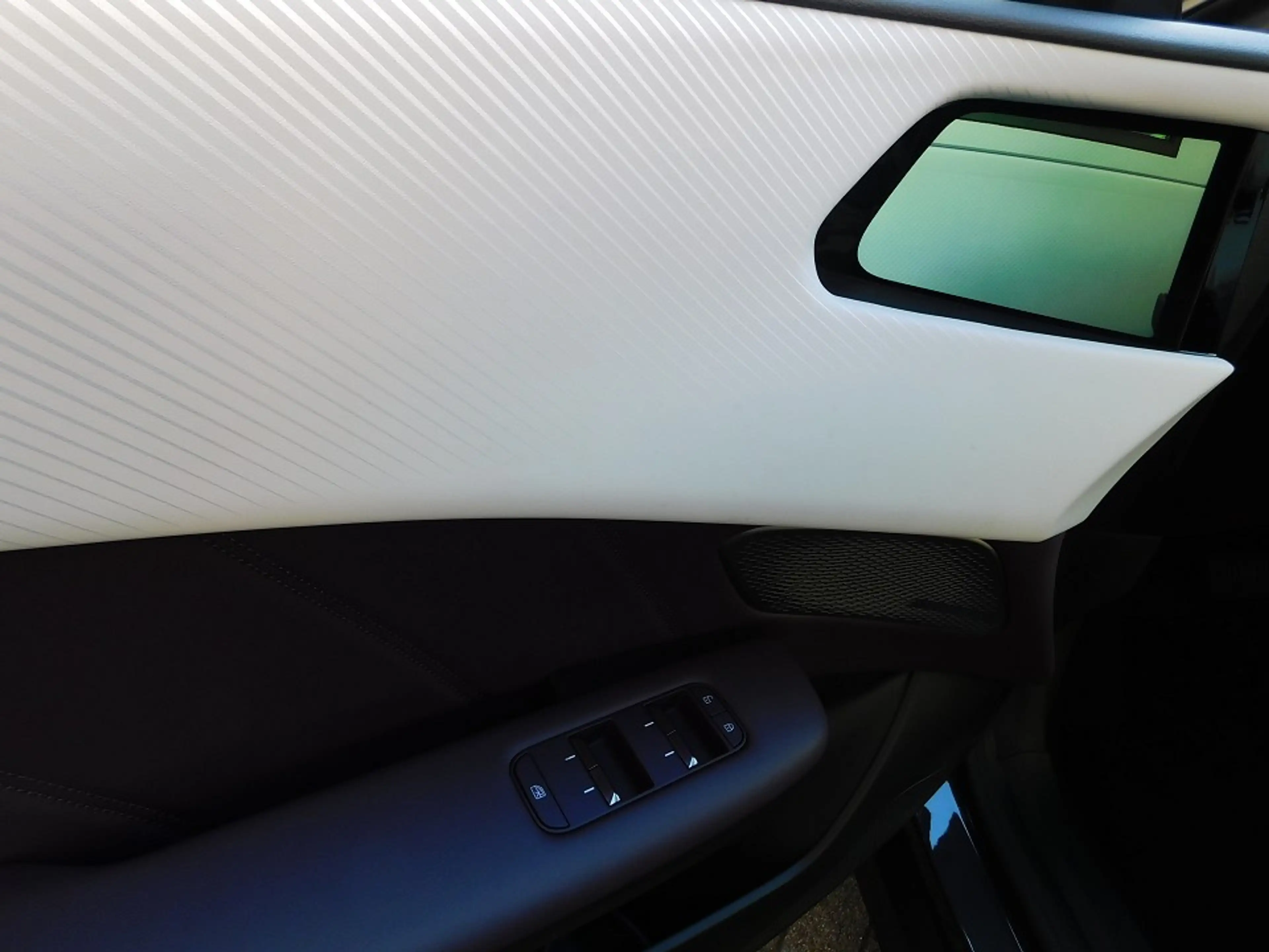 Mazda CX-6e EV 258ps 1AT RWD Takumi Plus — photo 13