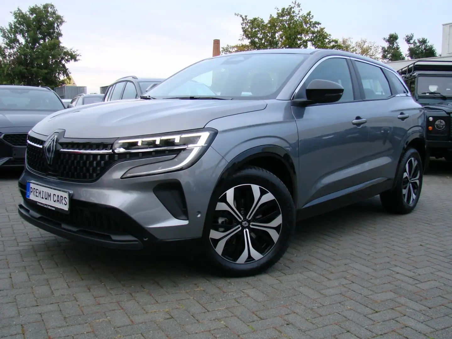 Renault Austral Austral 1,3TCE Evolution Virtual Navi Kamera Temp Grijs - 2