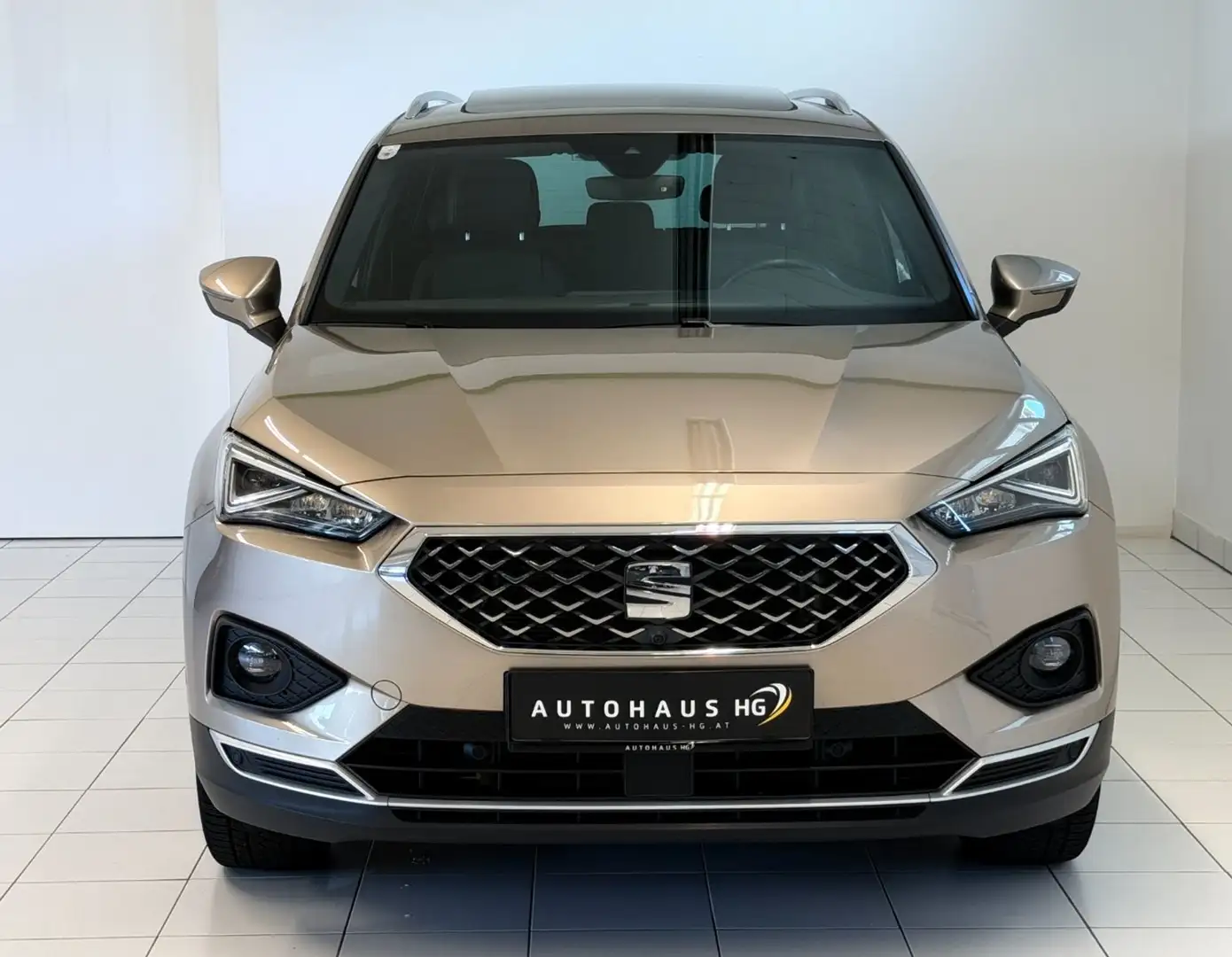 SEAT Tarraco 2.0 TDI Xcellence 4Drive*AHK*PANO*ACC* Gelb - 2