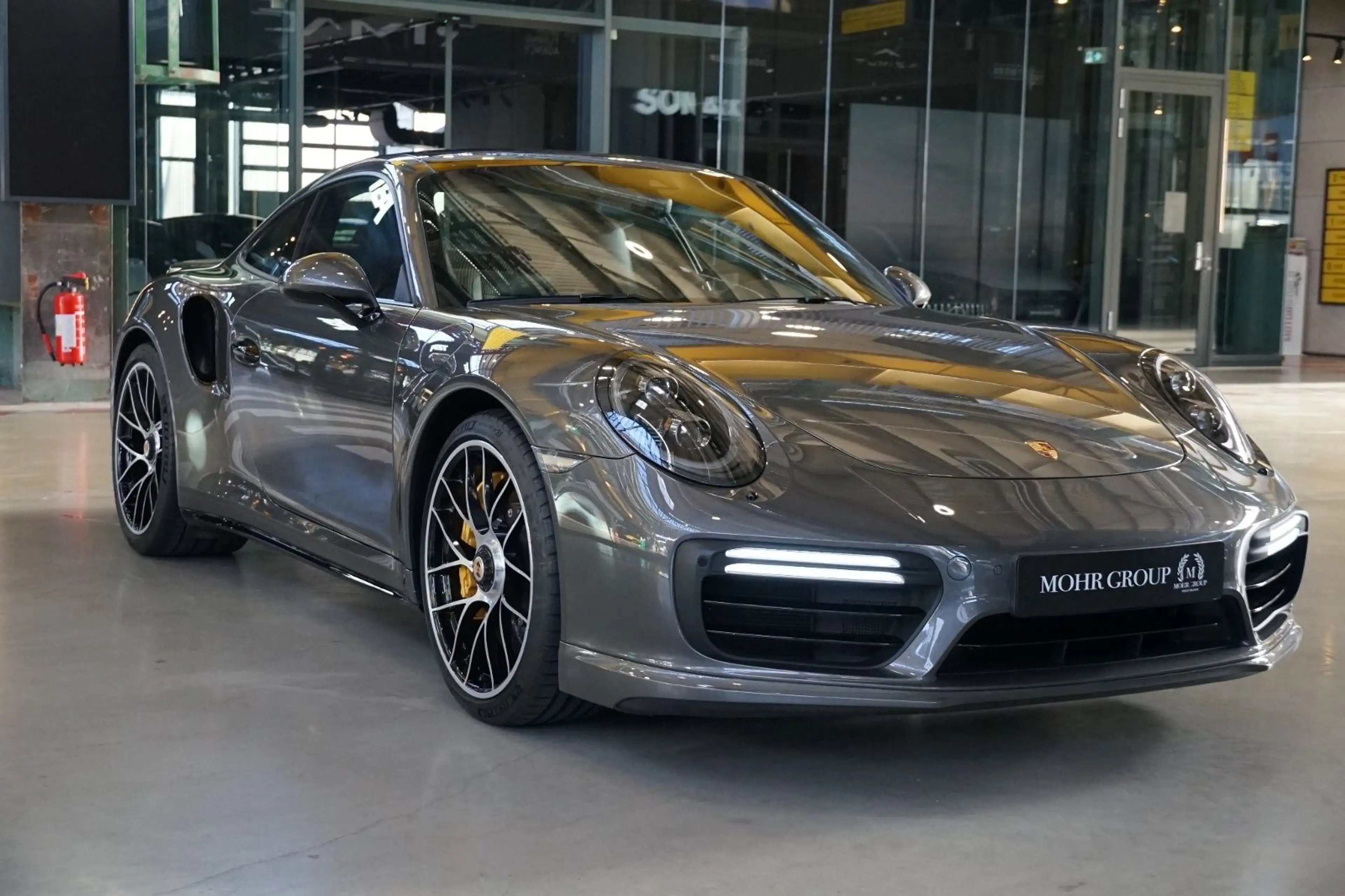 Porsche 991 911 Turbo S/LIFT/1.Hand/BOSE/PDLS+/VAT deduct. — photo 4