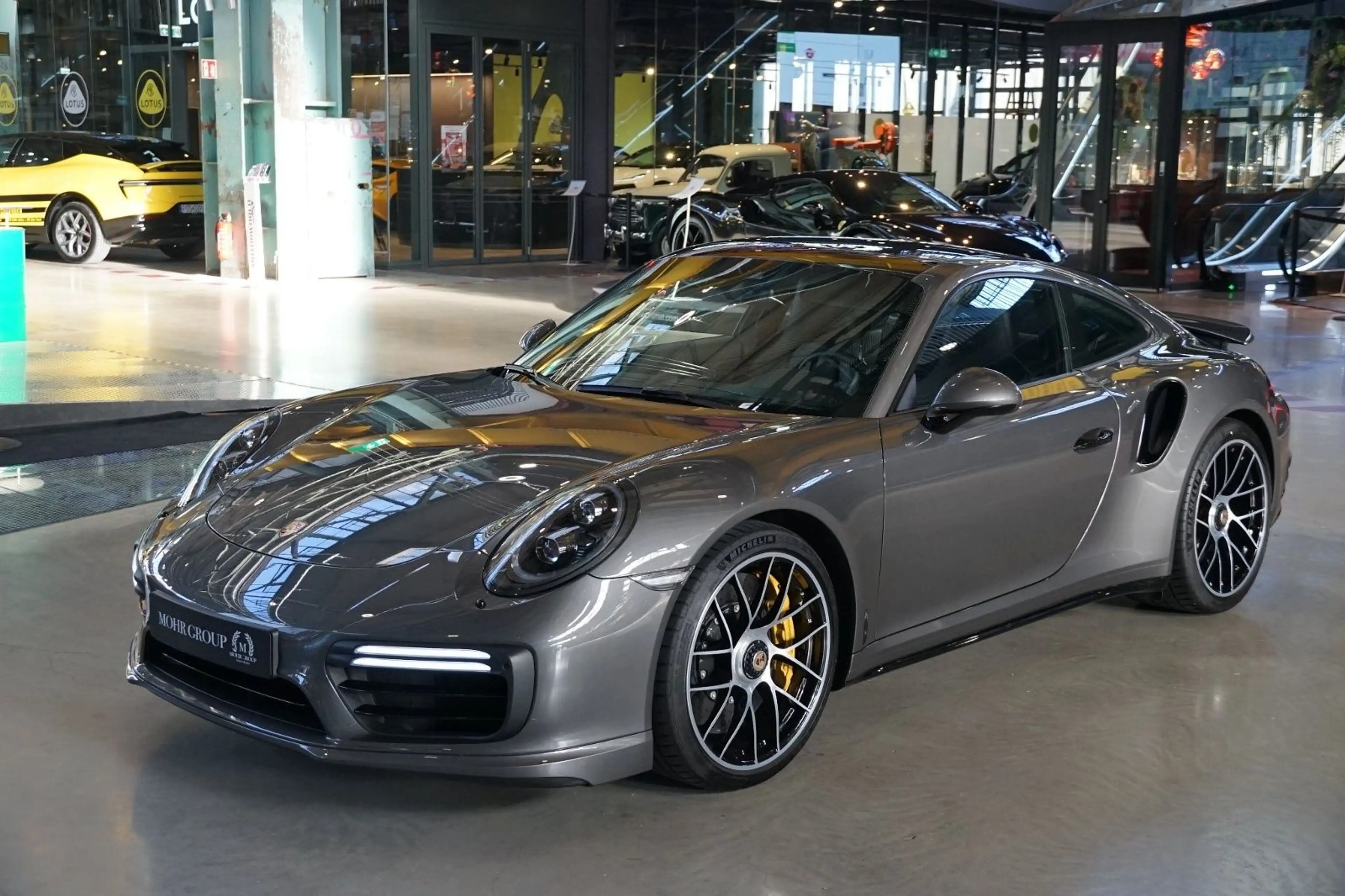 Porsche 991 911 Turbo S/LIFT/1.Hand/BOSE/PDLS+/VAT deduct. — photo 2