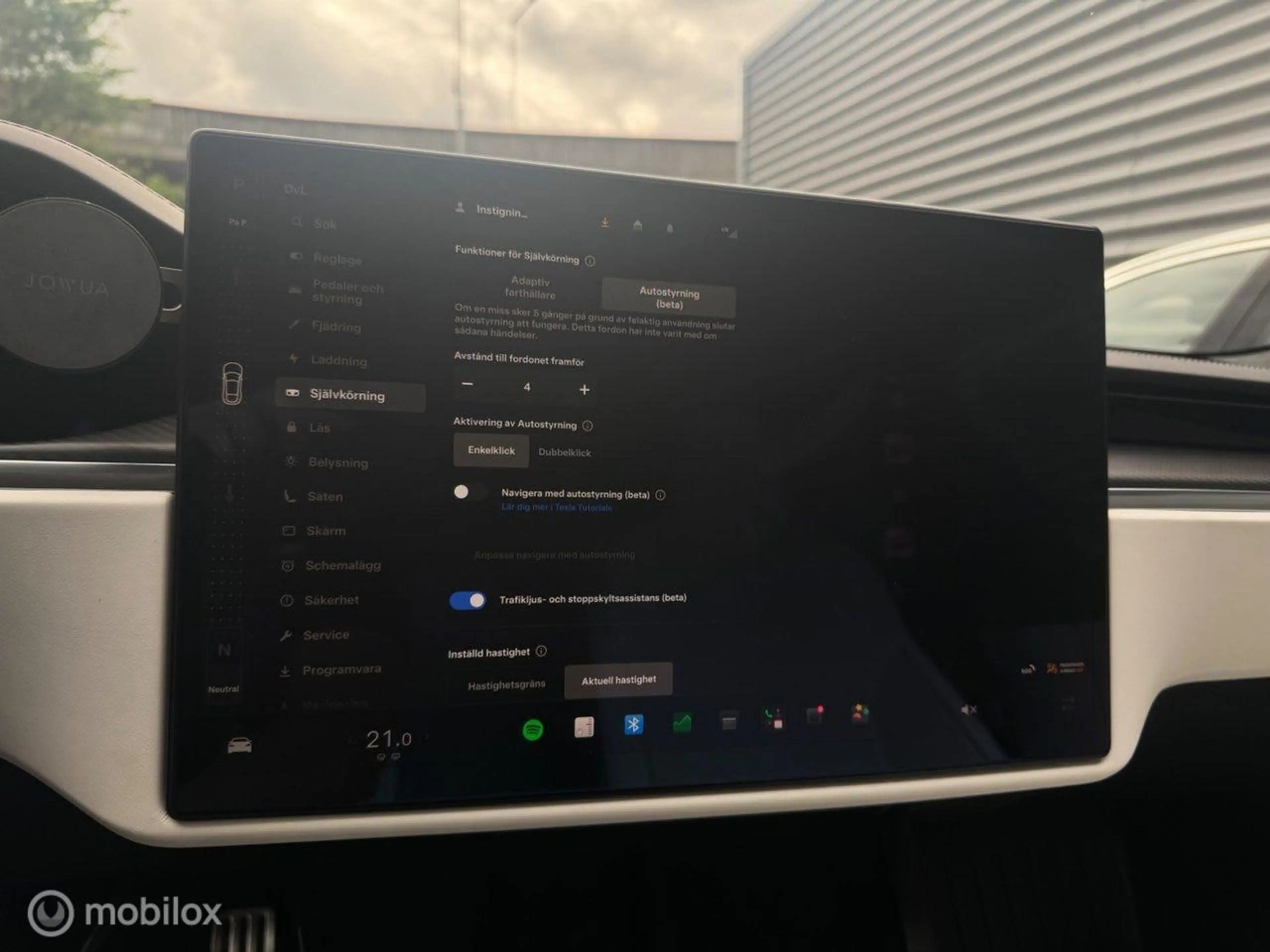 Tesla Model S Plaid AWD 90 kWh FSD, Yoke, HW4 — photo 24