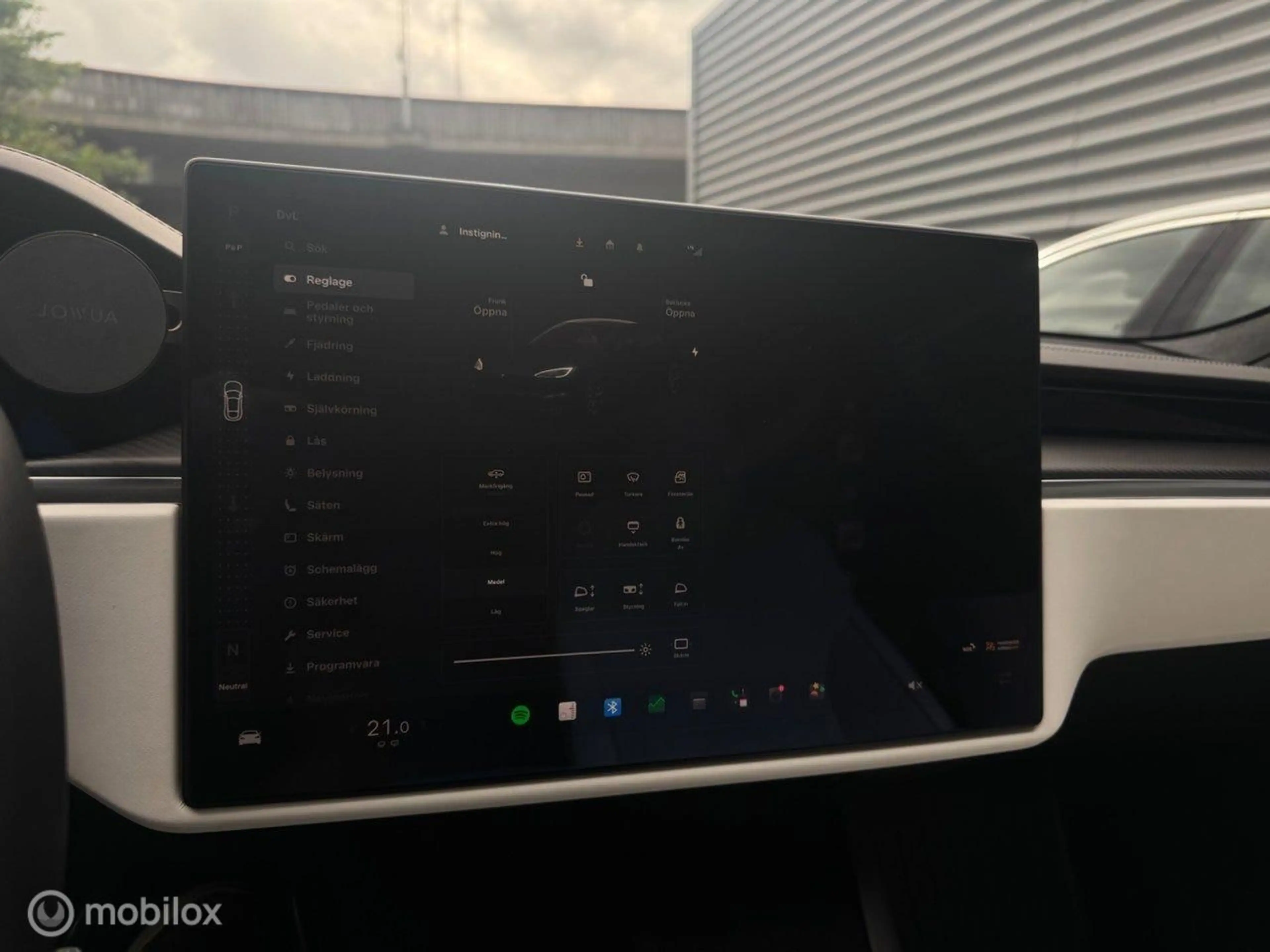 Tesla Model S Plaid AWD 90 kWh FSD, Yoke, HW4 — photo 27