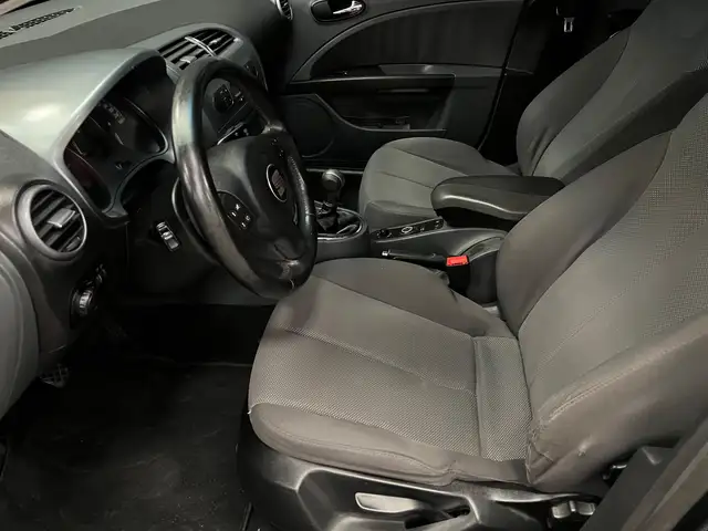 Seat Leon view 21