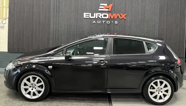 Seat Leon view 7