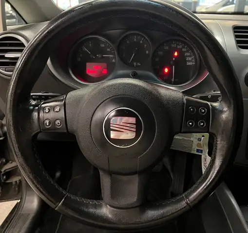 Seat Leon view 13