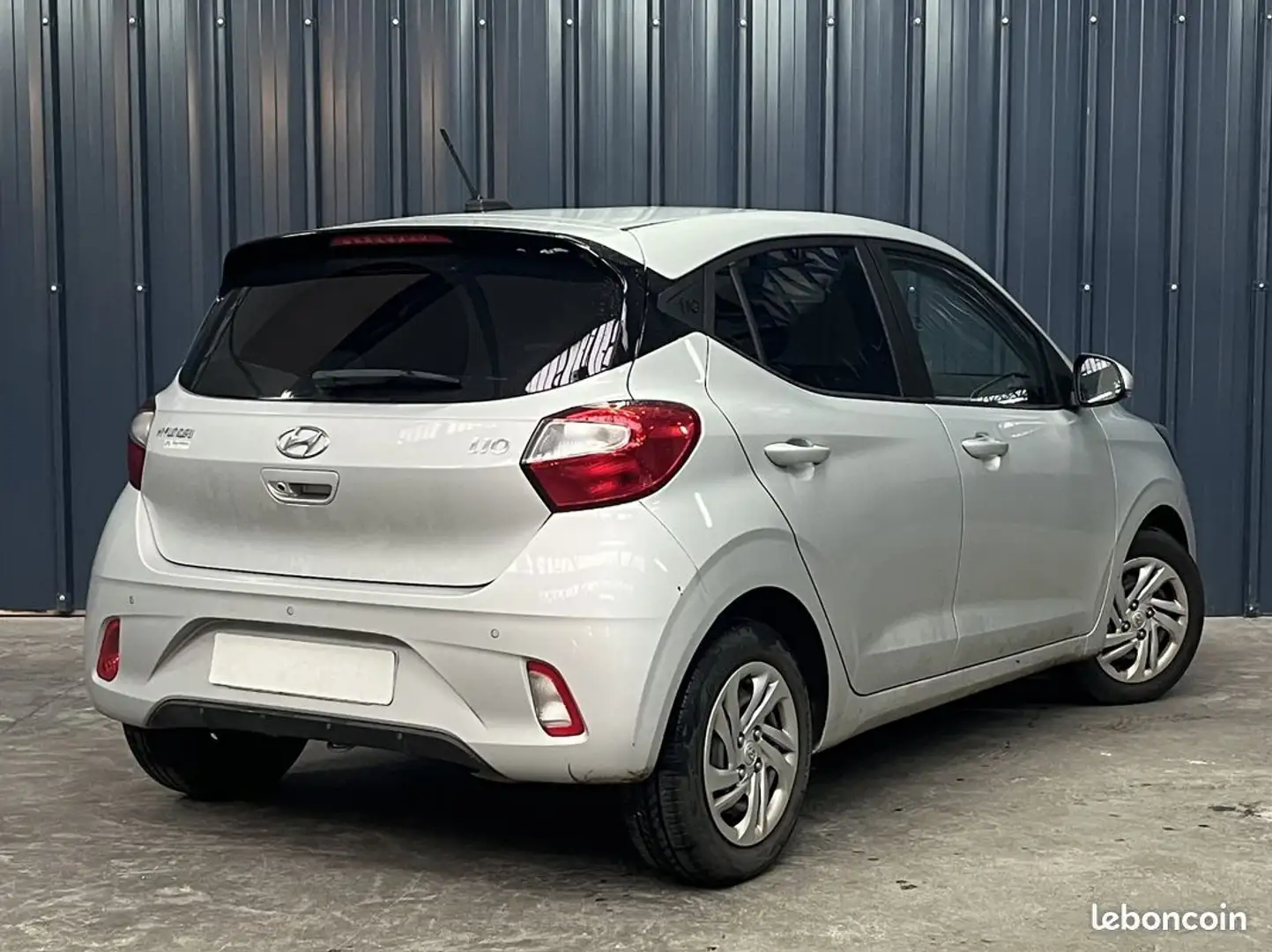 Hyundai i10 Finition Créative 1.0L 67ch Essence Garantie 1 An Caméra de Recul GPS - 2