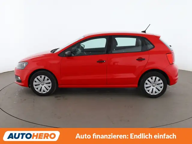Volkswagen Polo view 3