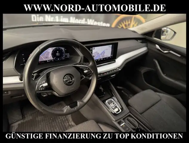 Skoda Octavia view 14