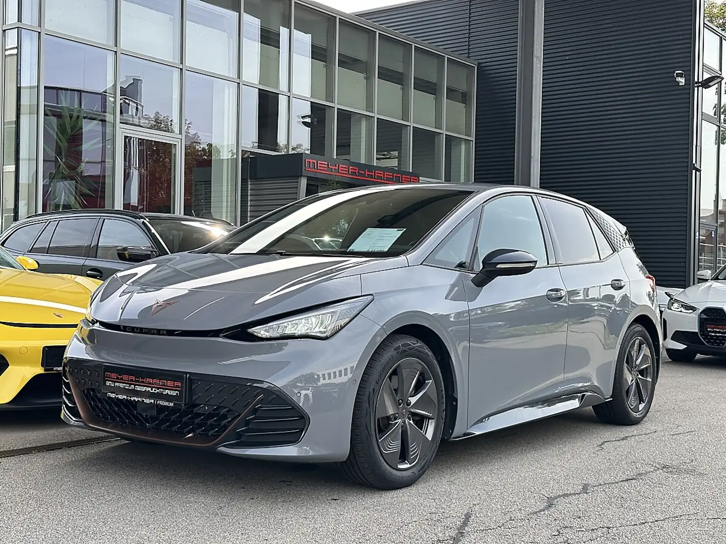 CUPRA Born 58kWh Grau - 2