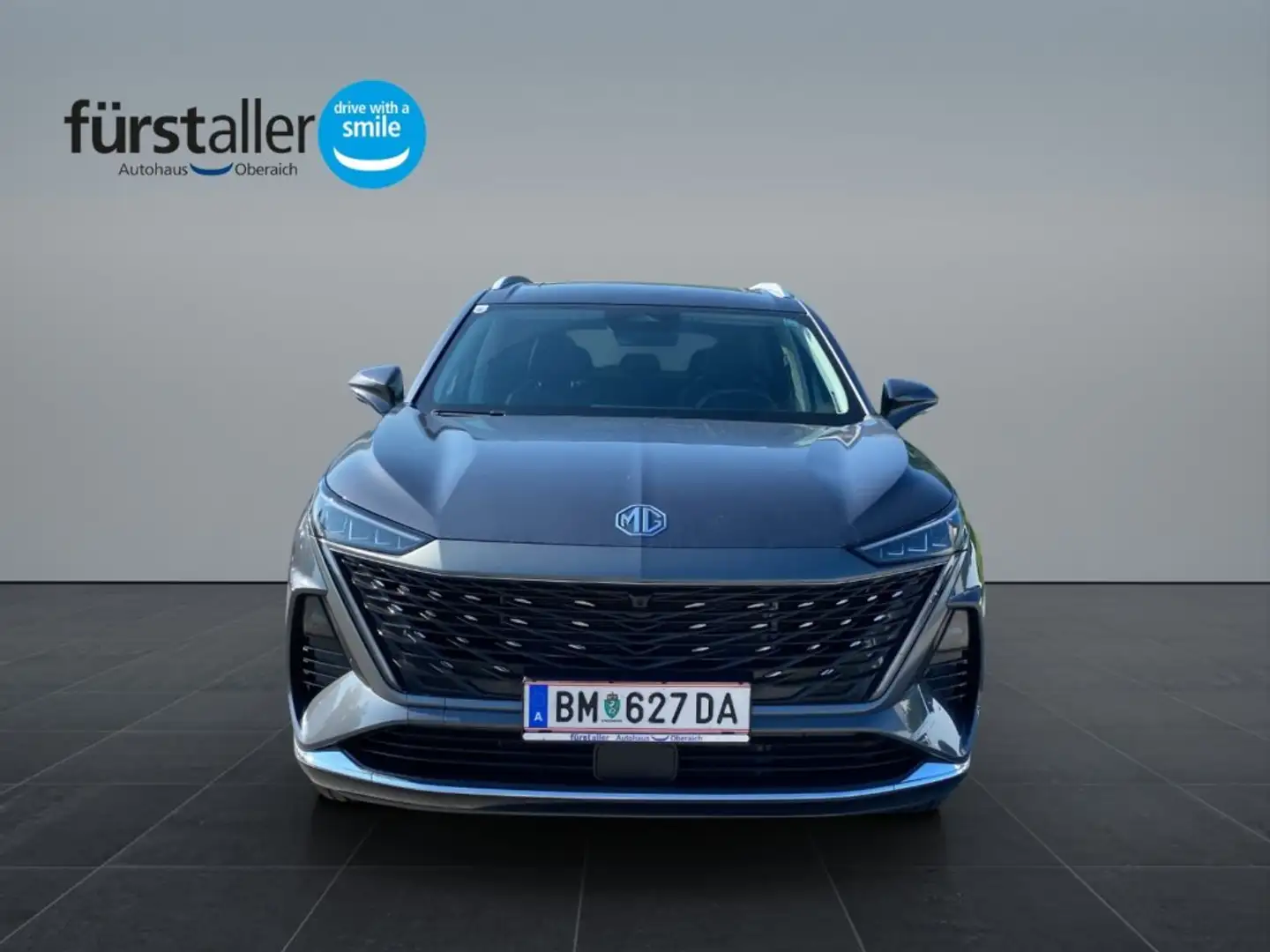 MG MGS9 PHEV Luxury MY25 Grau - 2