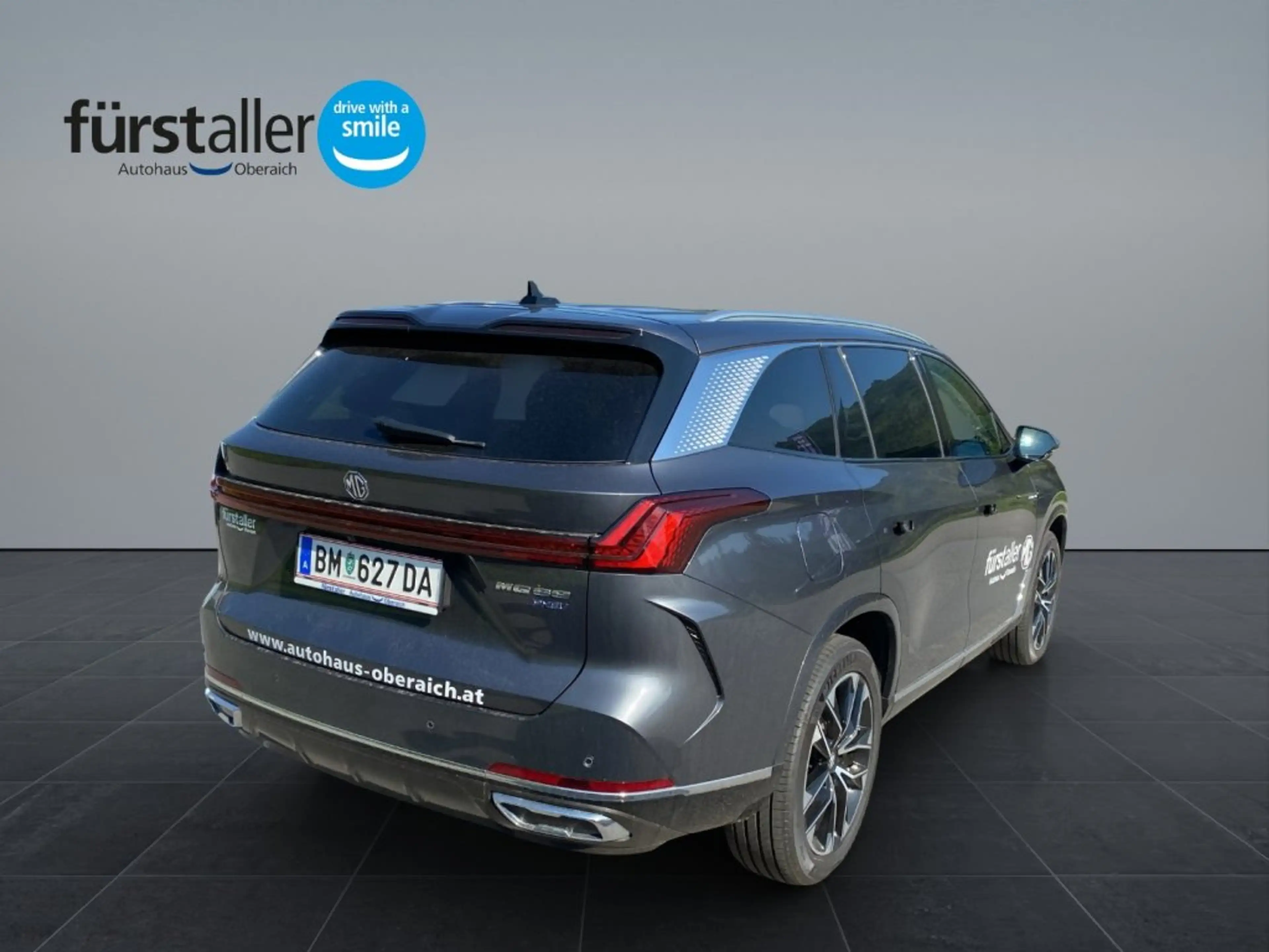 MG MGS9 PHEV Luxury MY25 — photo 5