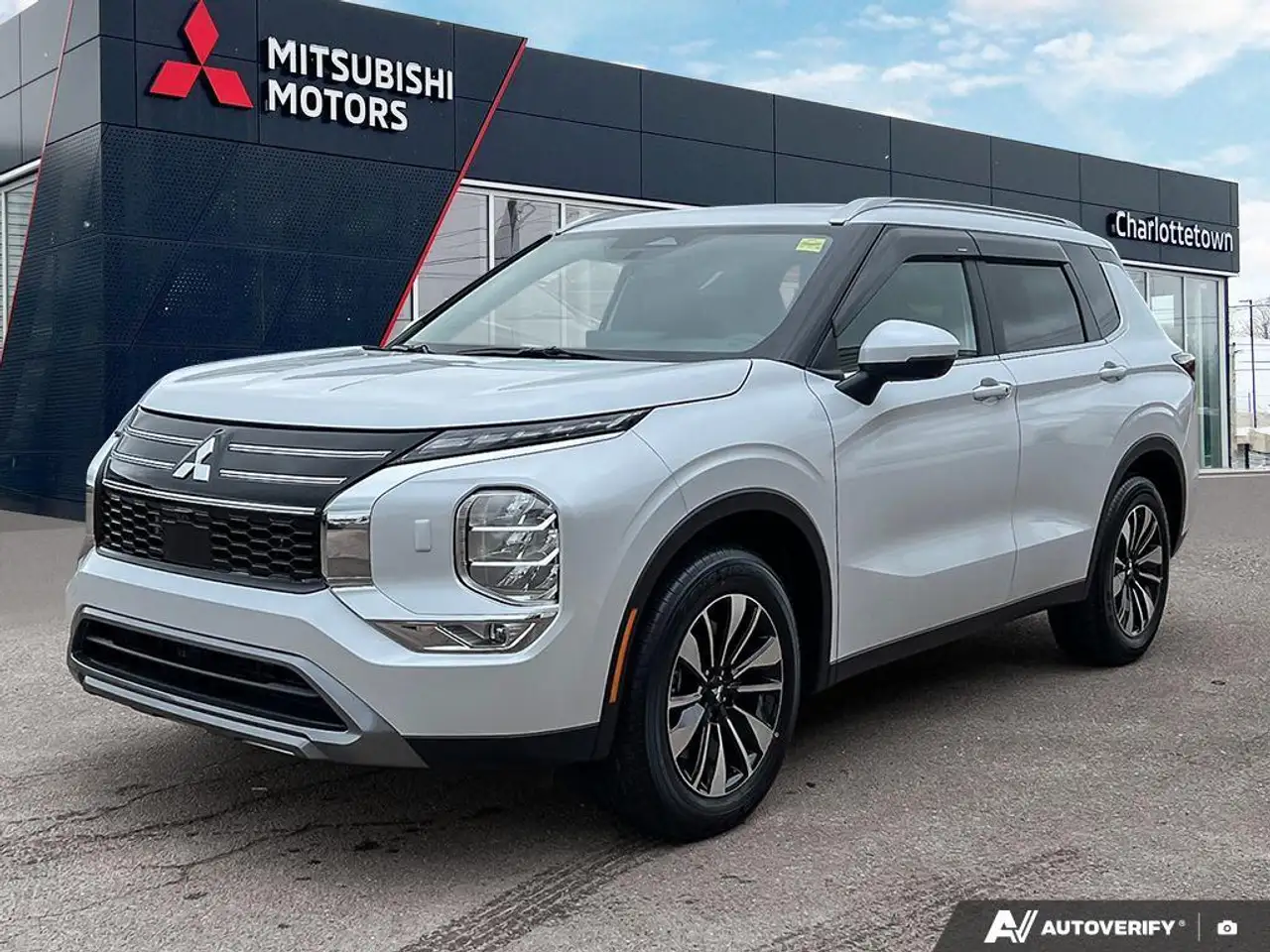 2026 Mitsubishi Outlander