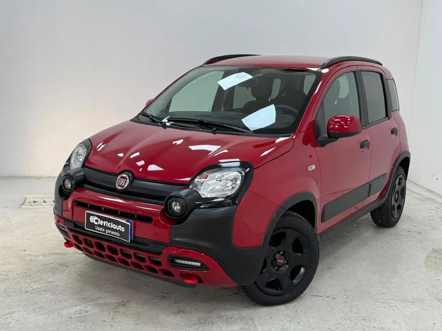 Fiat Panda 1.0 FireFly S&S Hybrid Rosso - 1