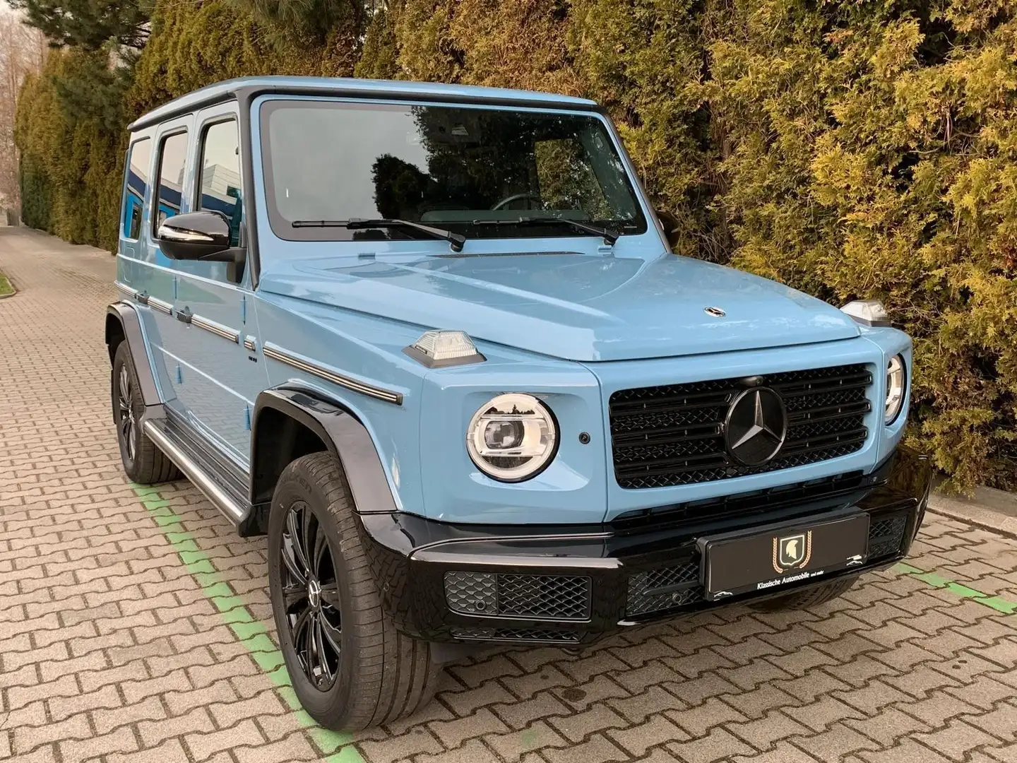Mercedes-Benz G 400 d "inspired by Otto"/Burm/LED/360 Grad/SD Modrá - 1