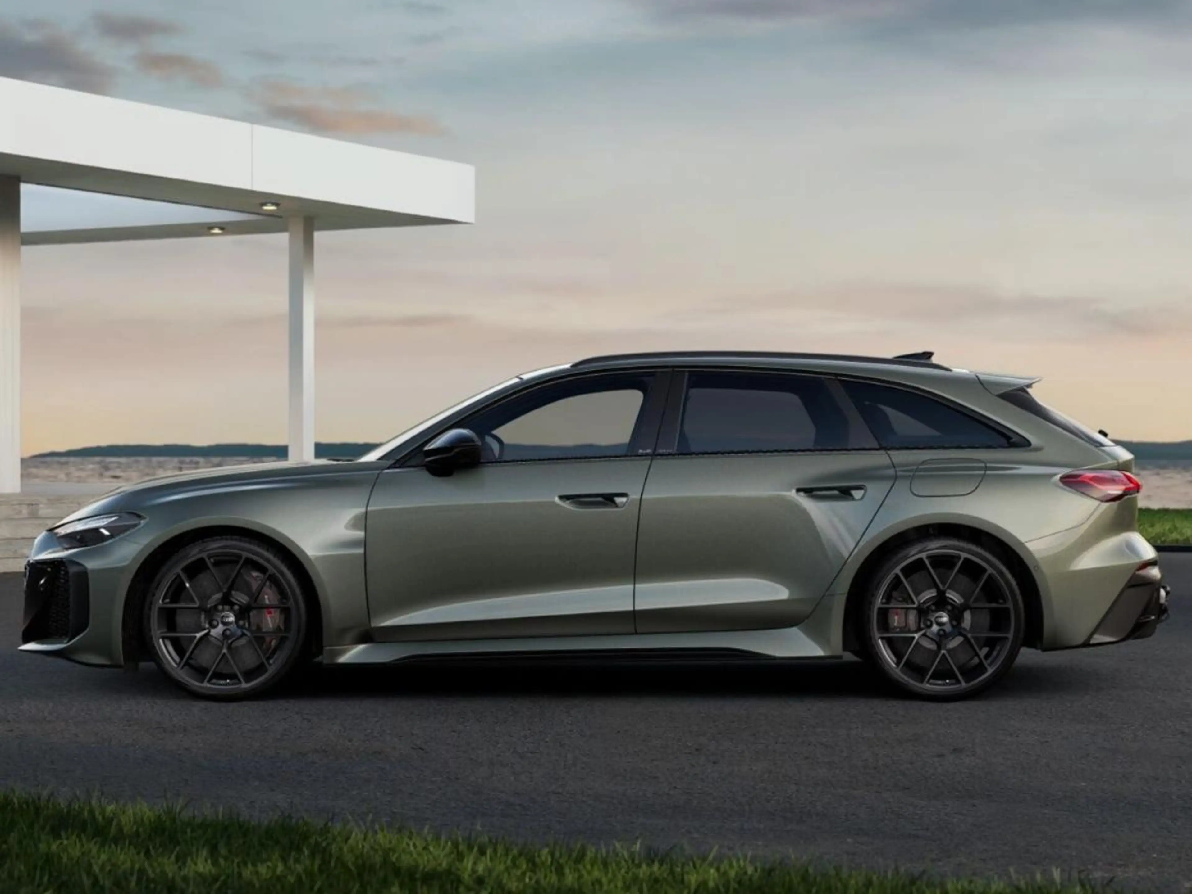 Audi RS5 RS 5 Avant e-hybrid 470 kW / 639 PK Avant 8 versn. — photo 2