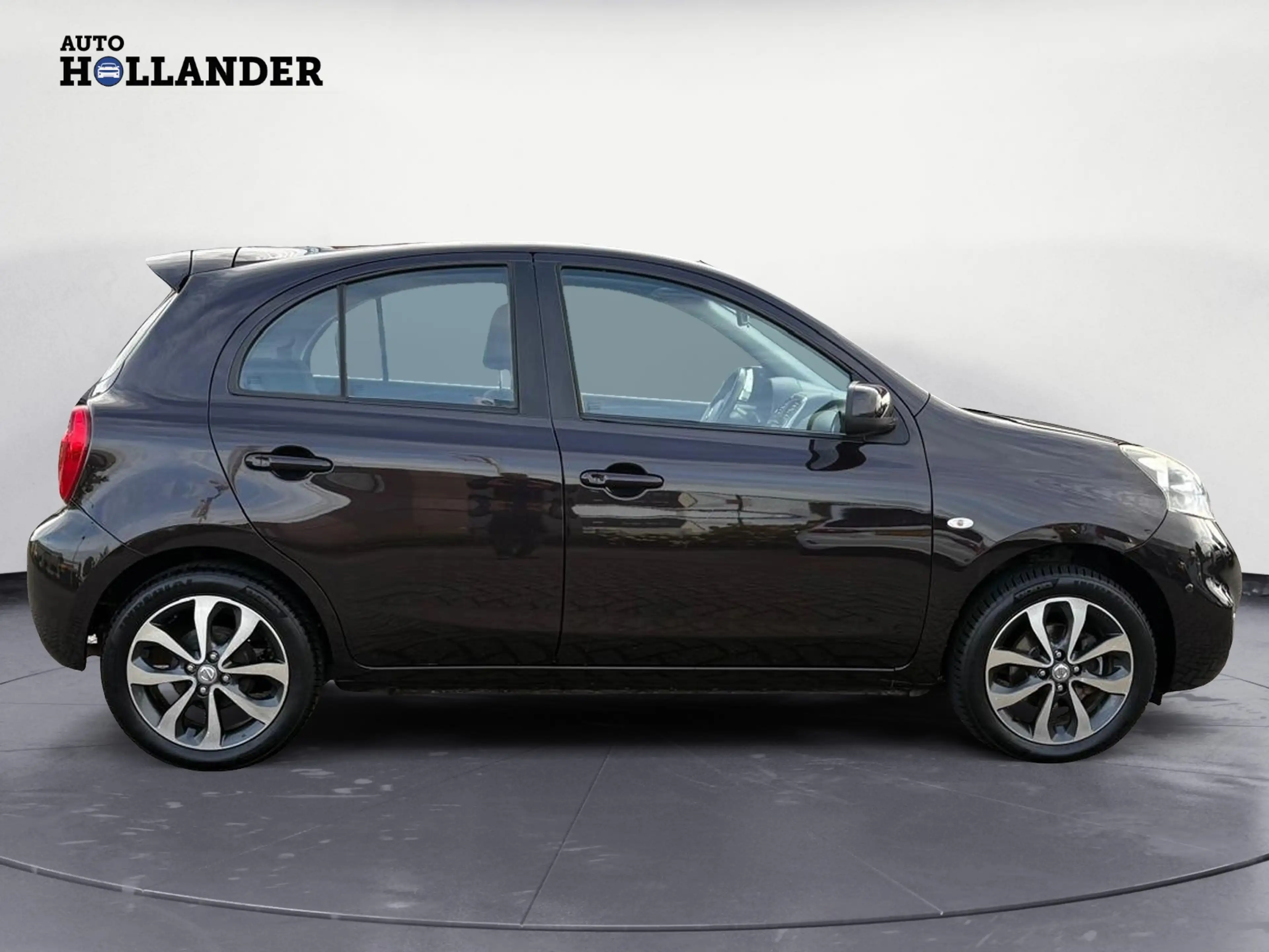 Nissan Micra Nightshade | Clima | Pano | PDC | Nav| Keyless — photo 7