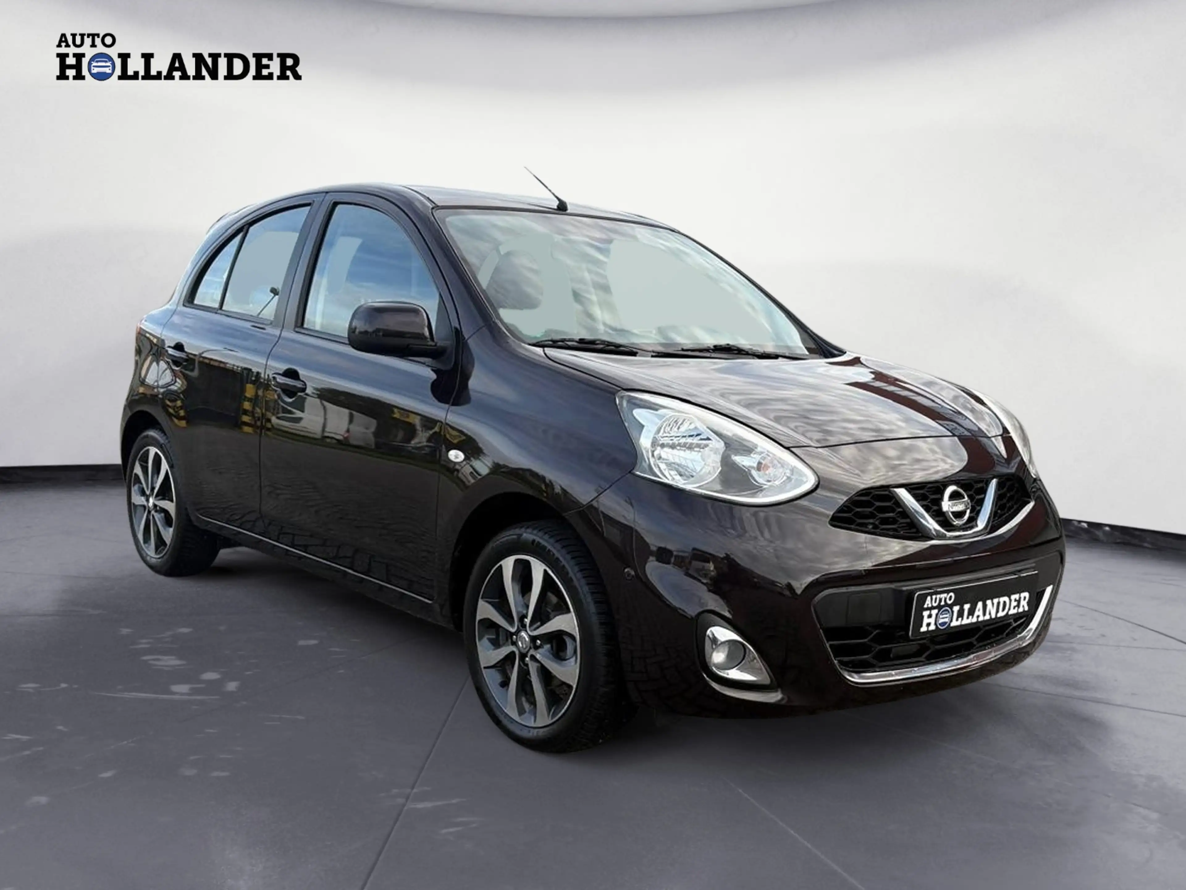 Nissan Micra Nightshade | Clima | Pano | PDC | Nav| Keyless — photo 17