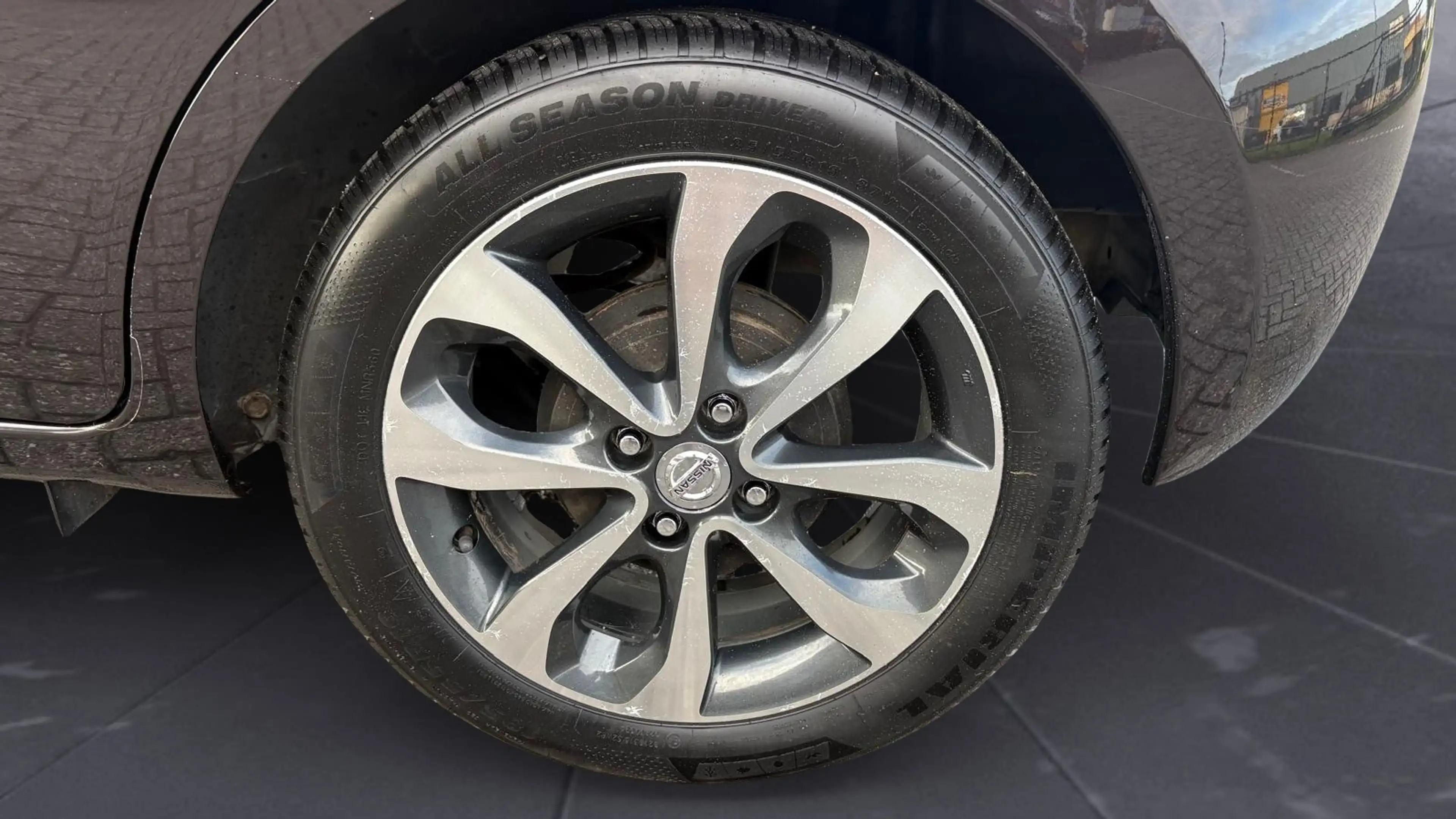 Nissan Micra Nightshade | Clima | Pano | PDC | Nav| Keyless — photo 11