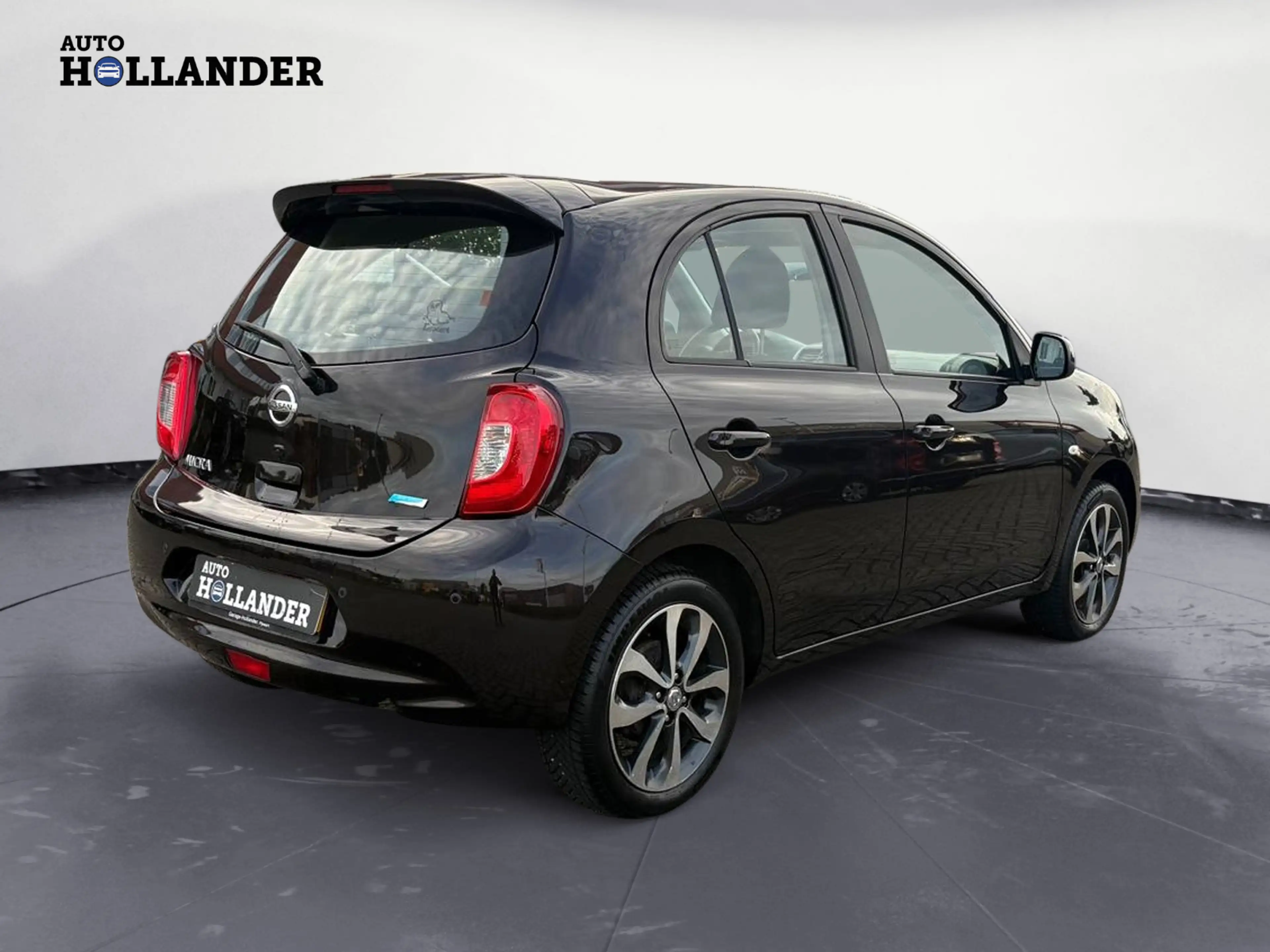 Nissan Micra Nightshade | Clima | Pano | PDC | Nav| Keyless — photo 6