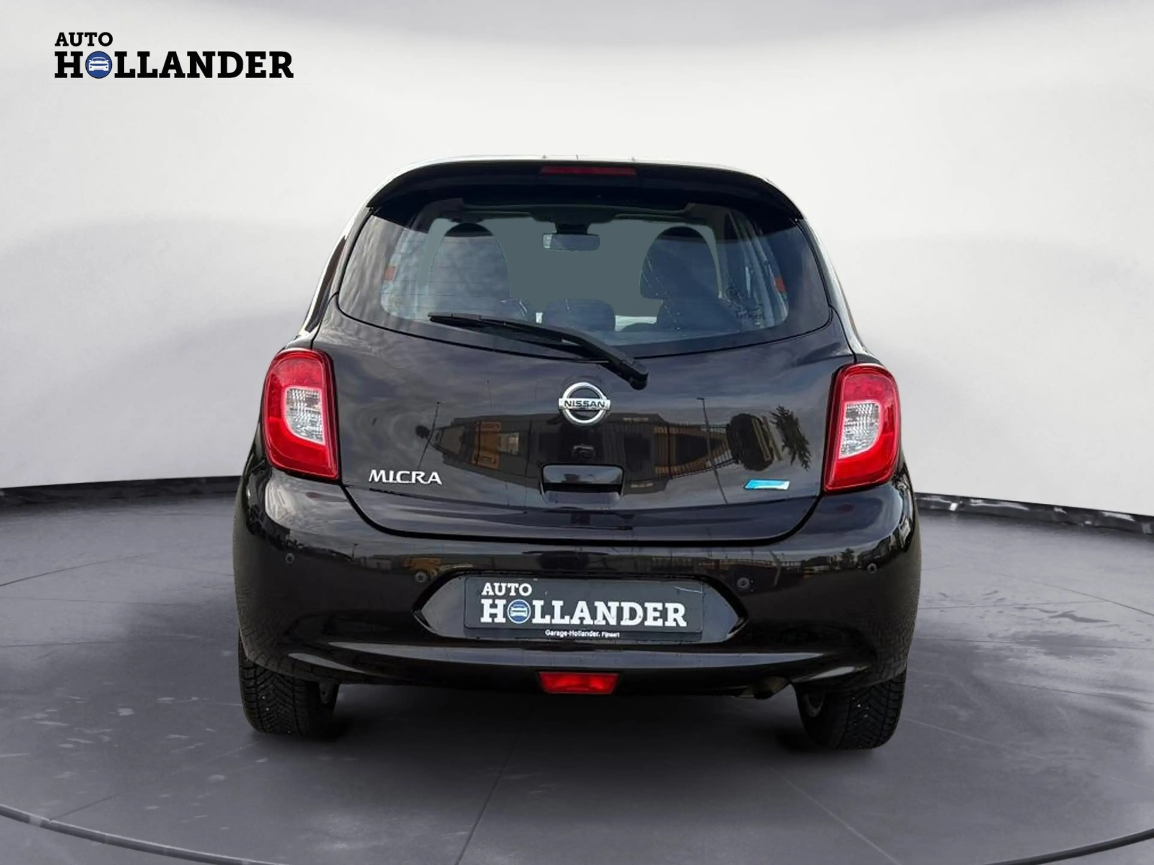 Nissan Micra Nightshade | Clima | Pano | PDC | Nav| Keyless — photo 5