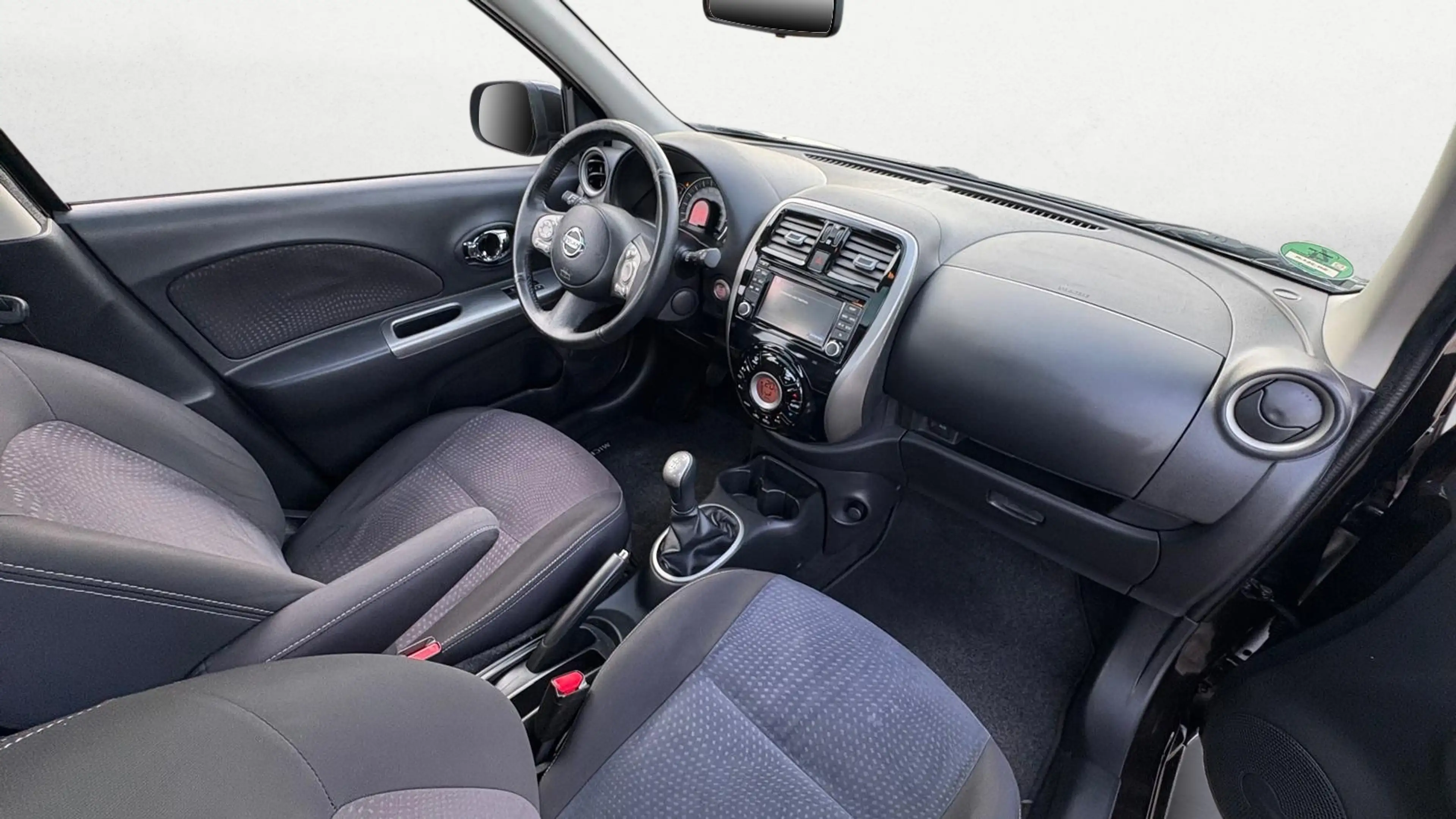 Nissan Micra Nightshade | Clima | Pano | PDC | Nav| Keyless — photo 12