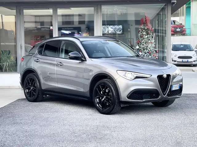 Alfa Romeo Stelvio 2.0 Benzina 200CV Automatica E6 - 2018