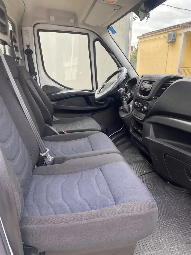 Iveco Daily 35/150 Blanco - 2