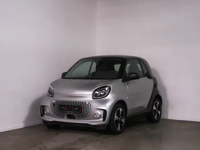 smart forTwo EQ  EXCLUSIVE/AMBIENTE/LED/PANO/WINTER-PAKET