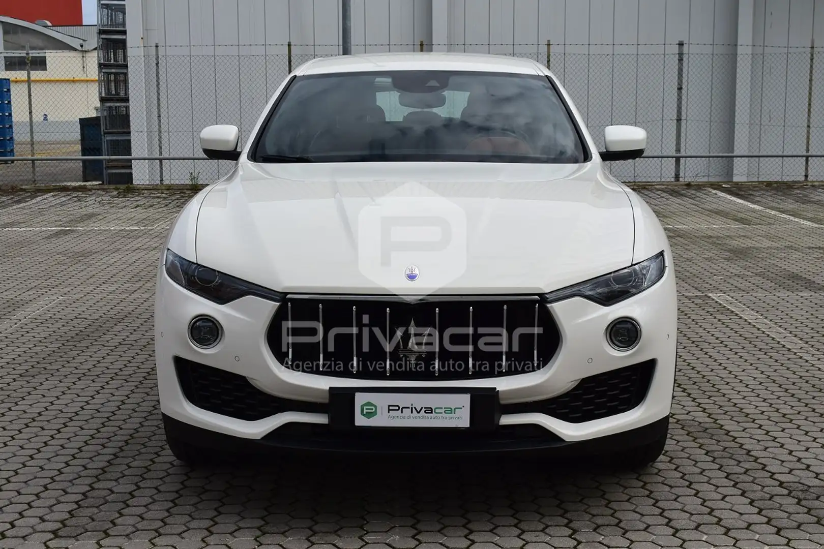 Maserati Levante Levante V6 Diesel 275 CV AWD Blanco - 2