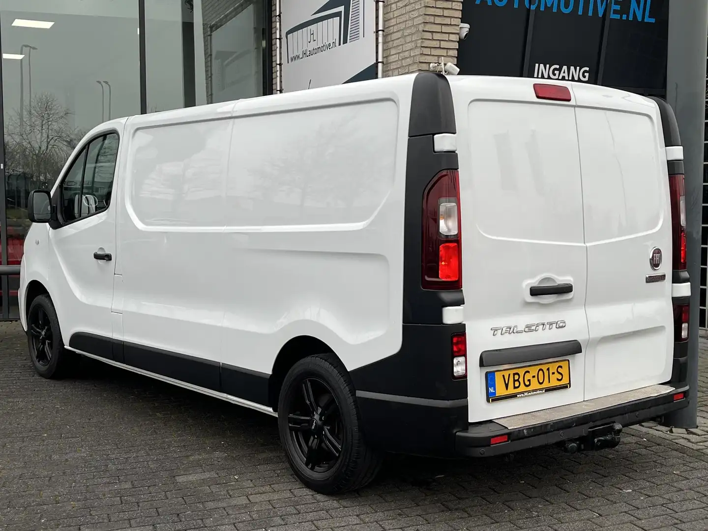 Fiat Talento 1.6 MJ EcoJet L2H1*A/C*HAAK*NAVI*CRUISE*TEL*3PERS* Wit - 2