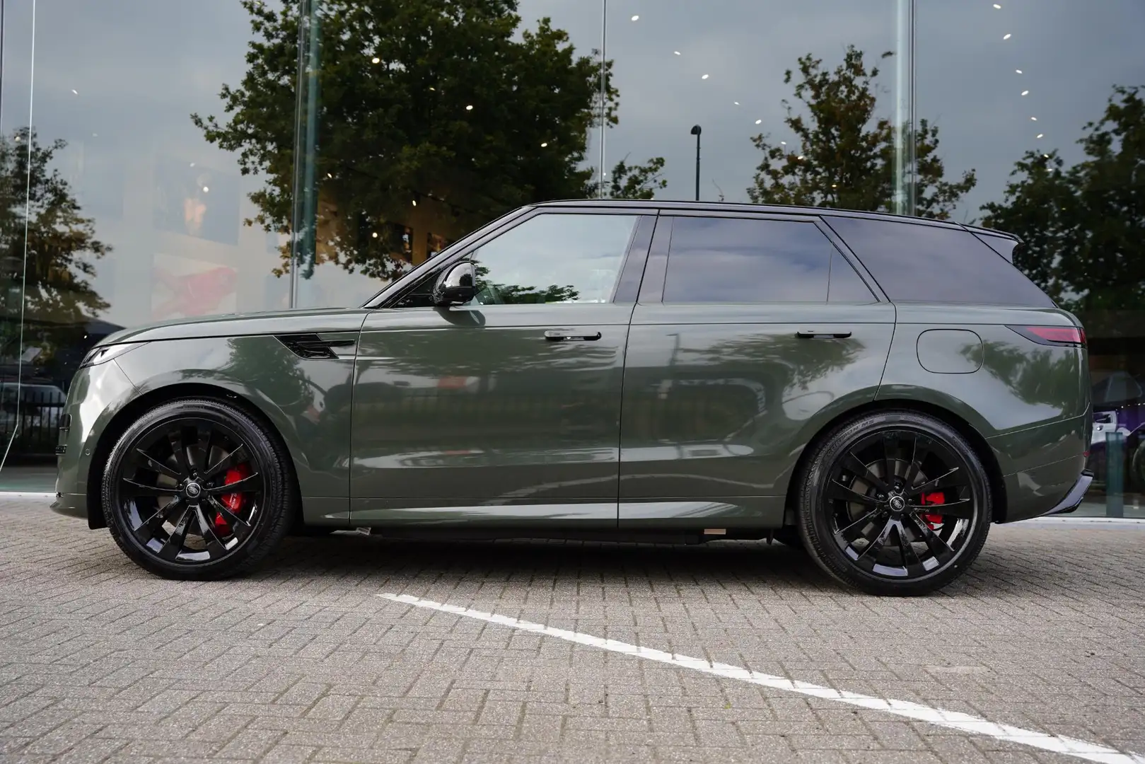 Land Rover Range Rover Sport P 550 E Autobiography GERESERVEERD Grün - 1